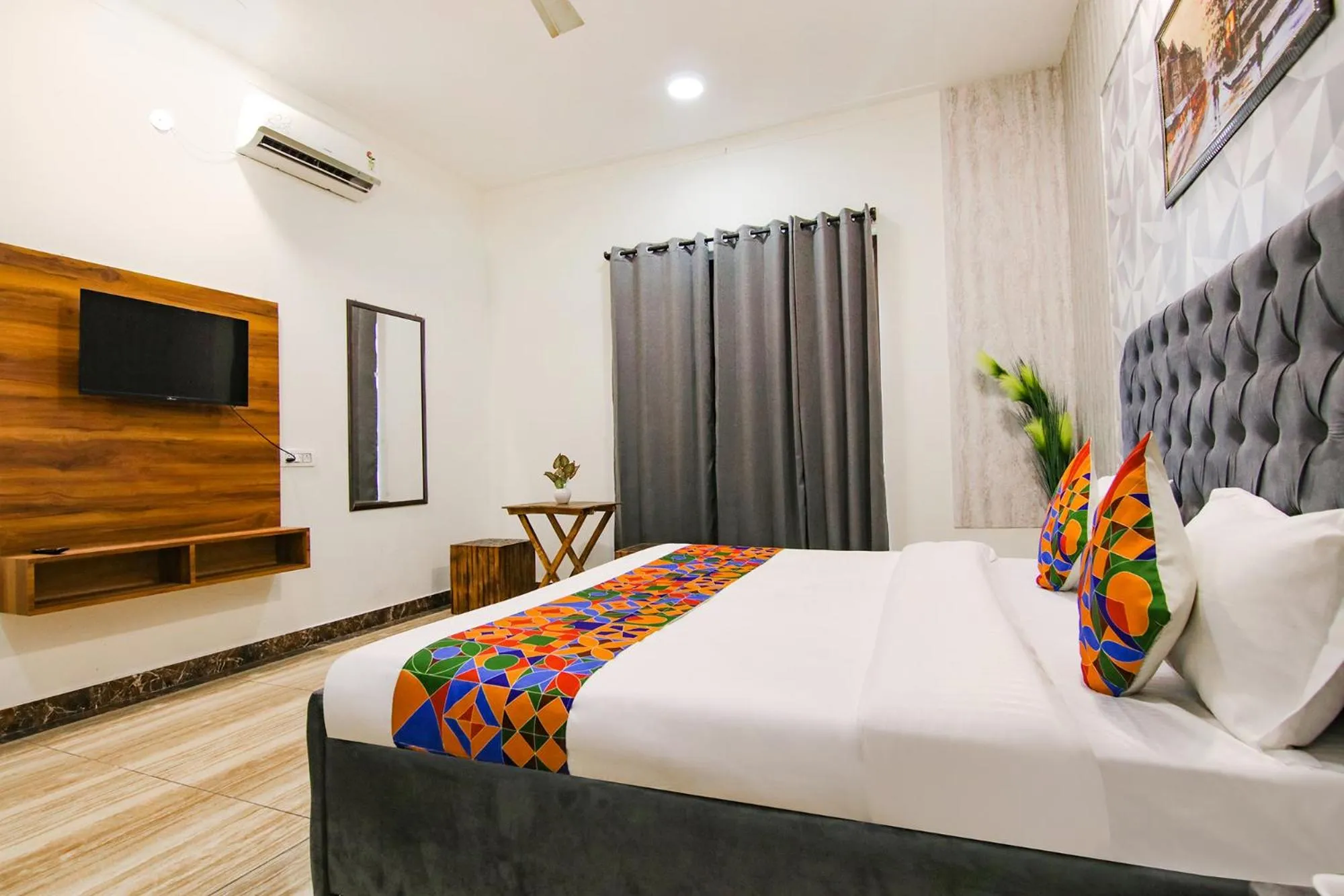 Bed in FabHotel Sky Lark Farm