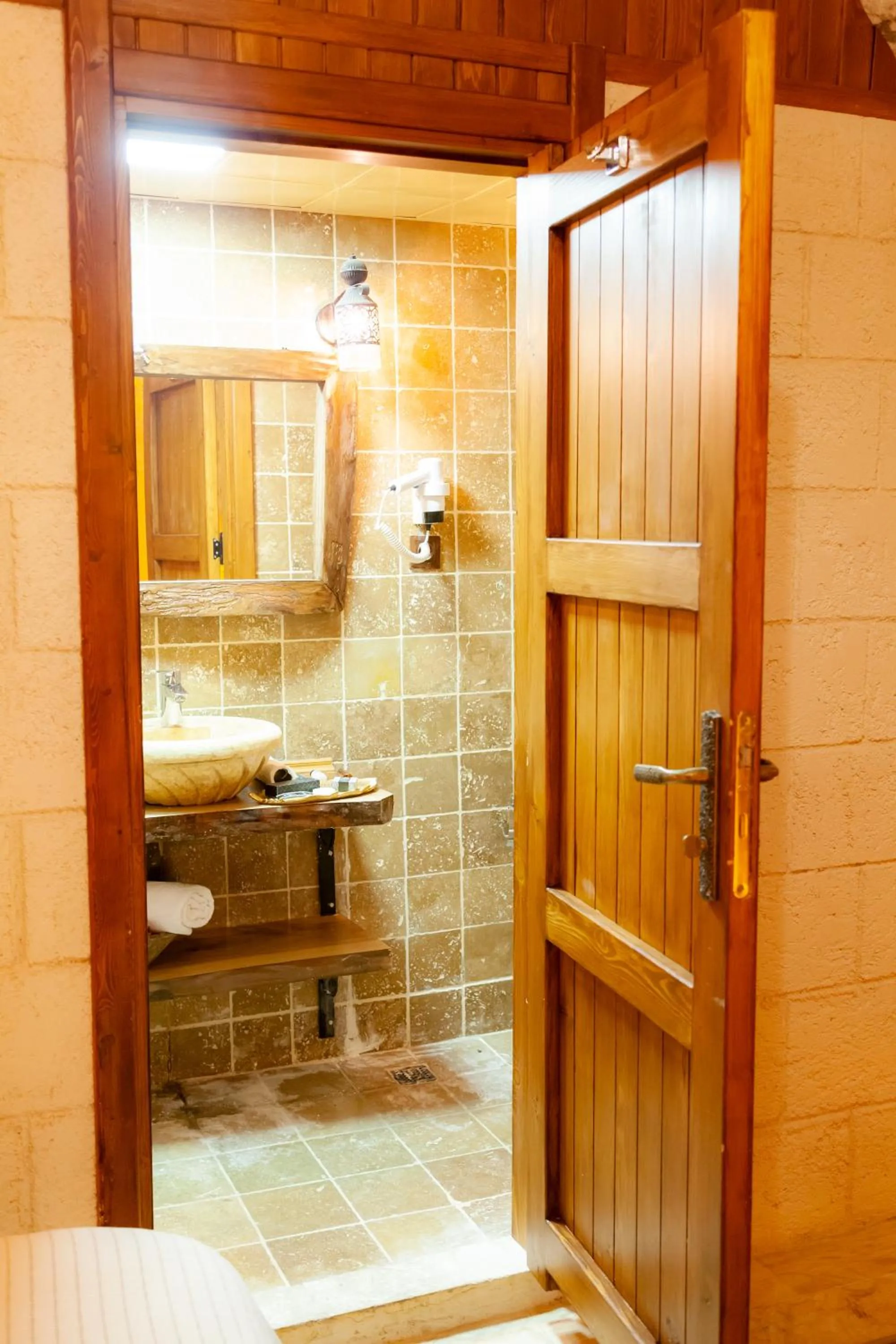 Bathroom in Reji Boutique Hotel