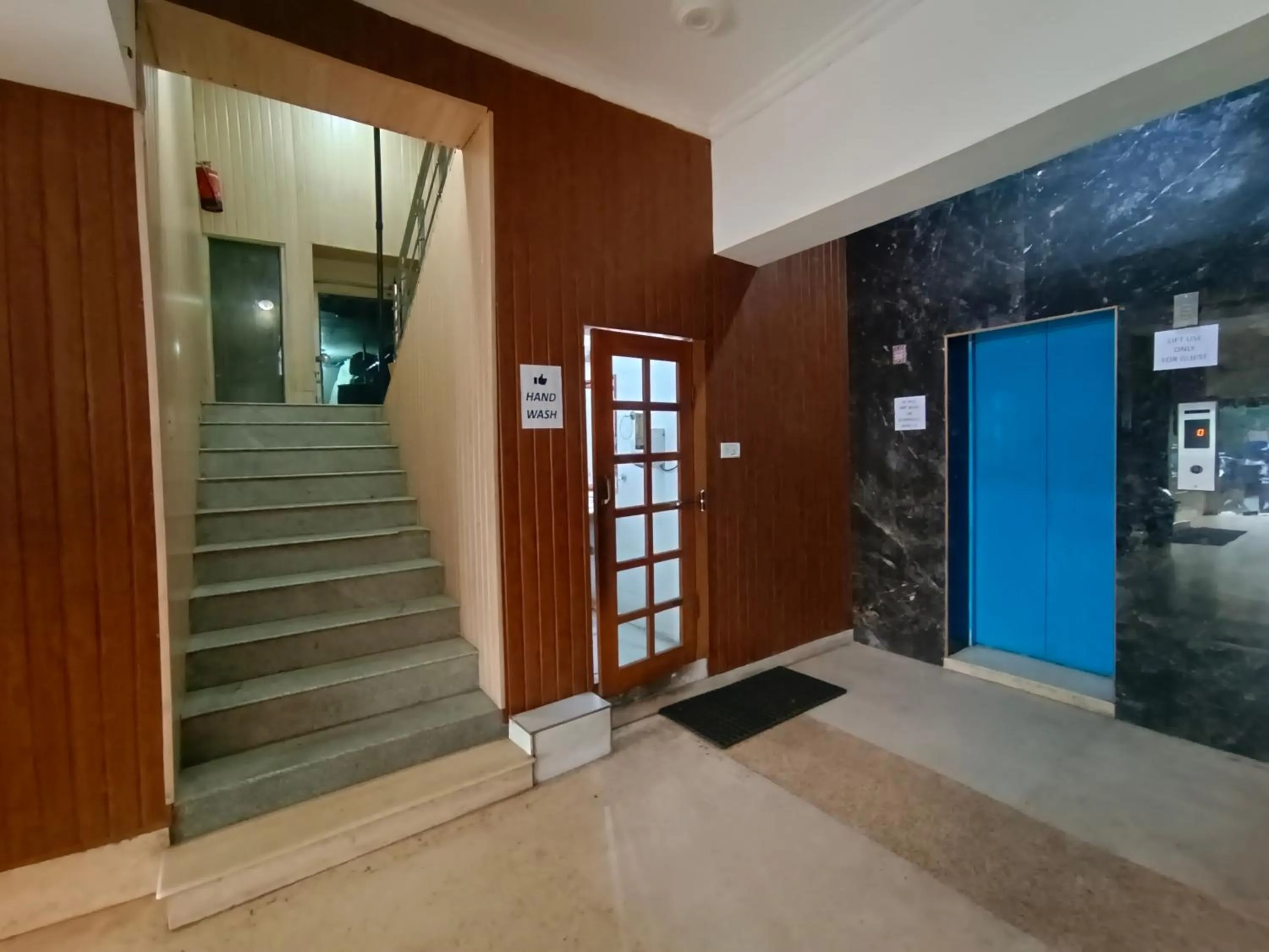 elevator in Hotel Ganga Azure@ Har Ki Pauri Road