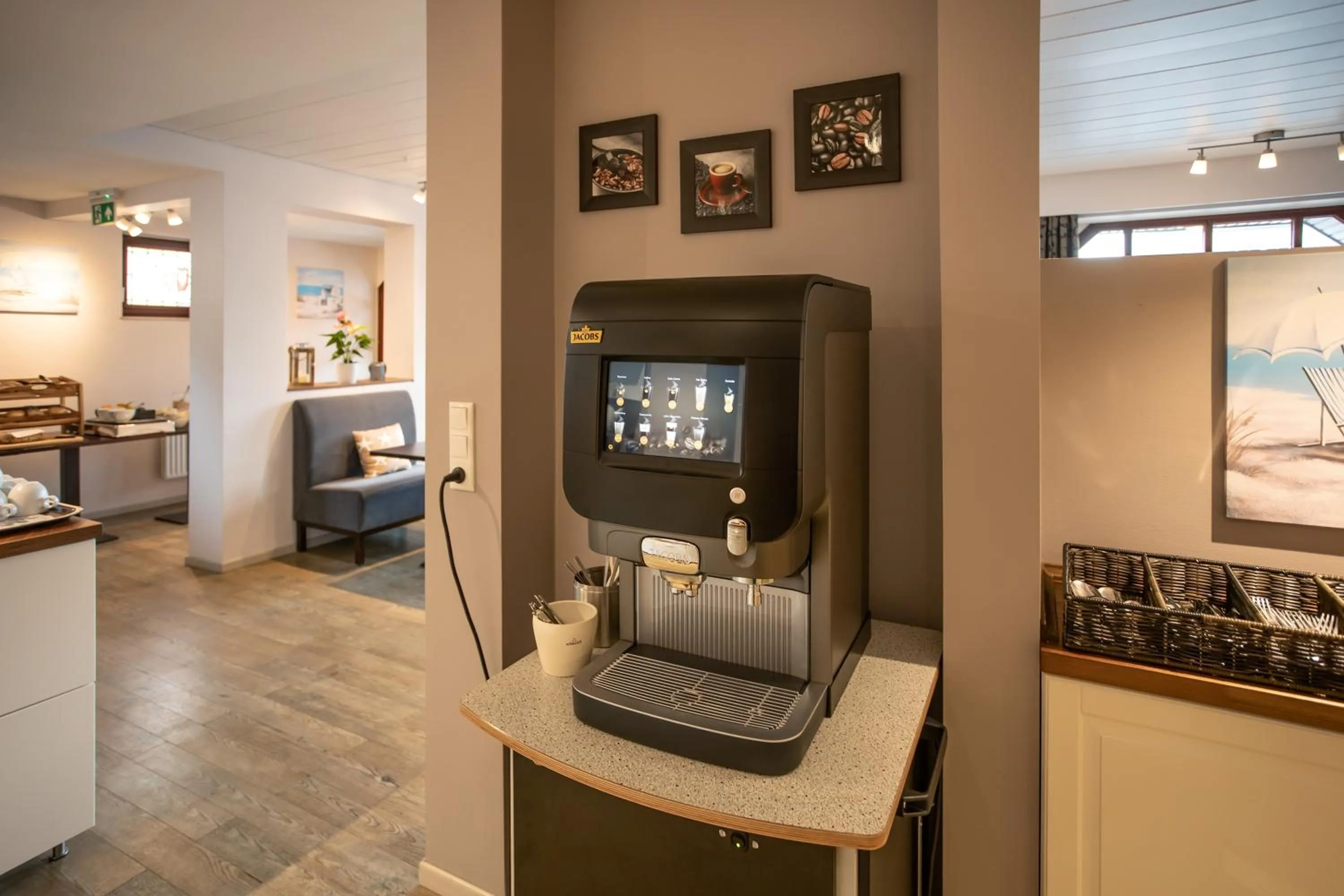 Breakfast in Lieblingsplatz Hotel Seedeich