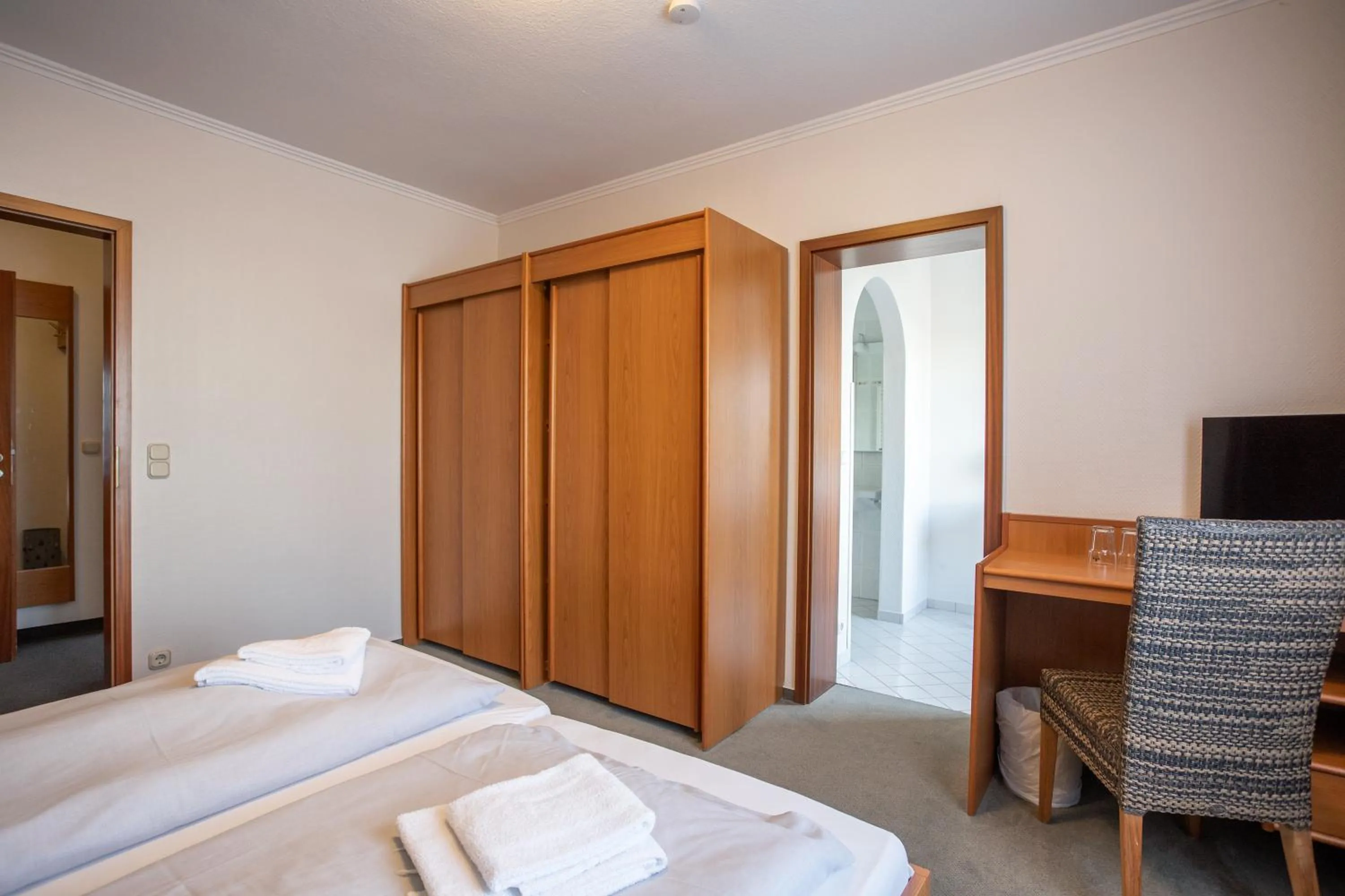 Bedroom, Bed in Lieblingsplatz Hotel Seedeich