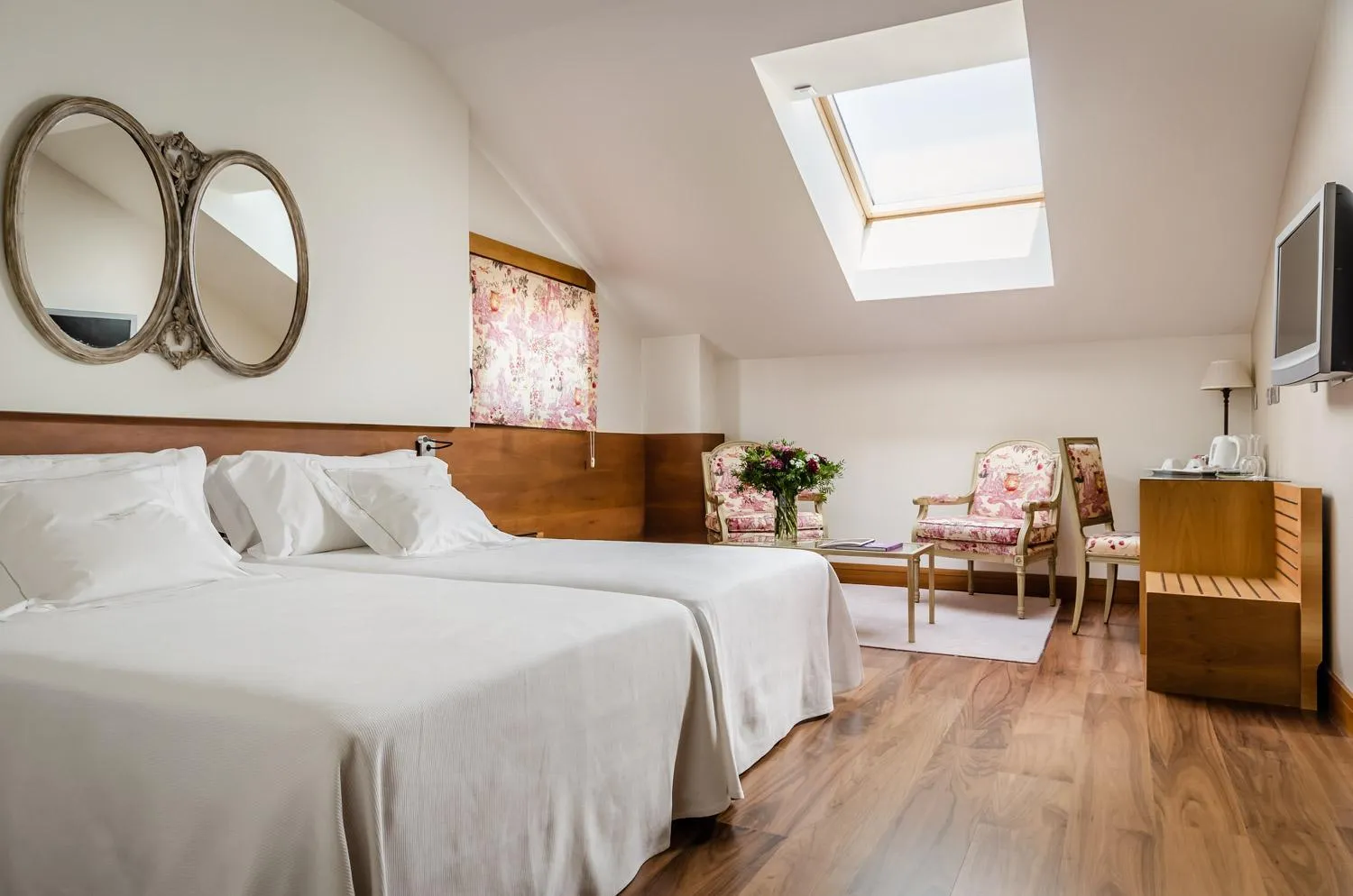 Bed in Gran Hotel La Perla