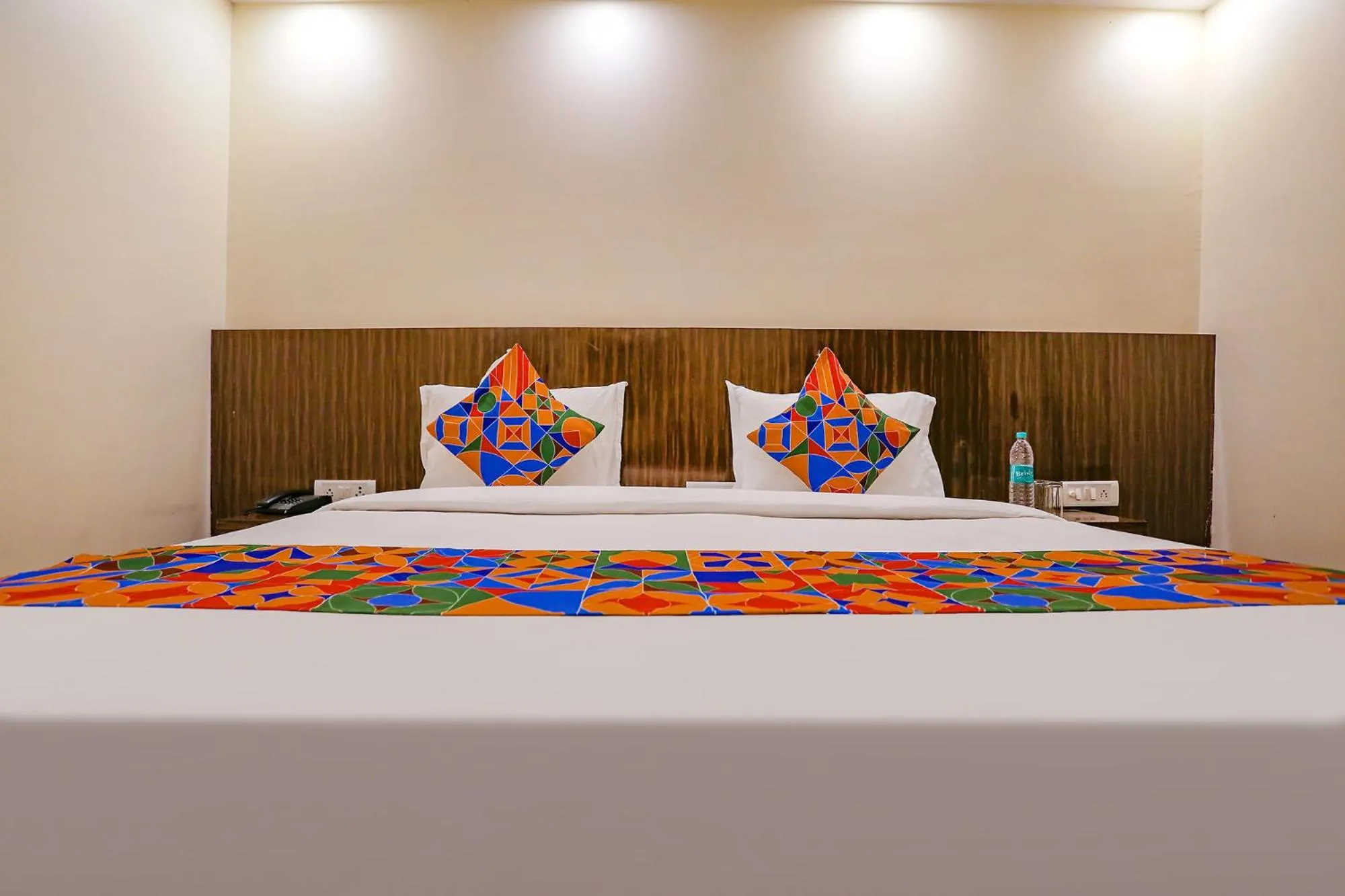 Bed in Via Kapashera Residency