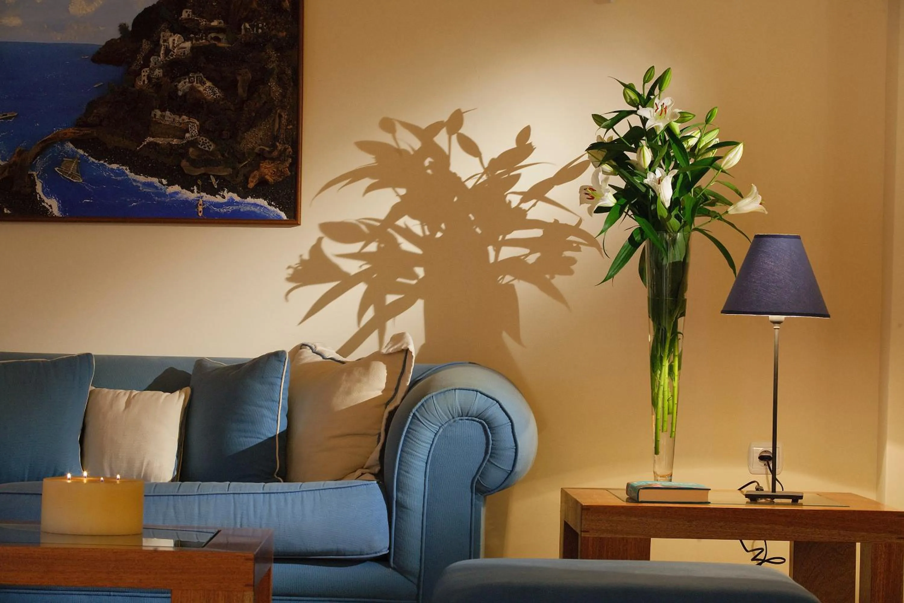 Living room in Tamarix Del Mar Suites