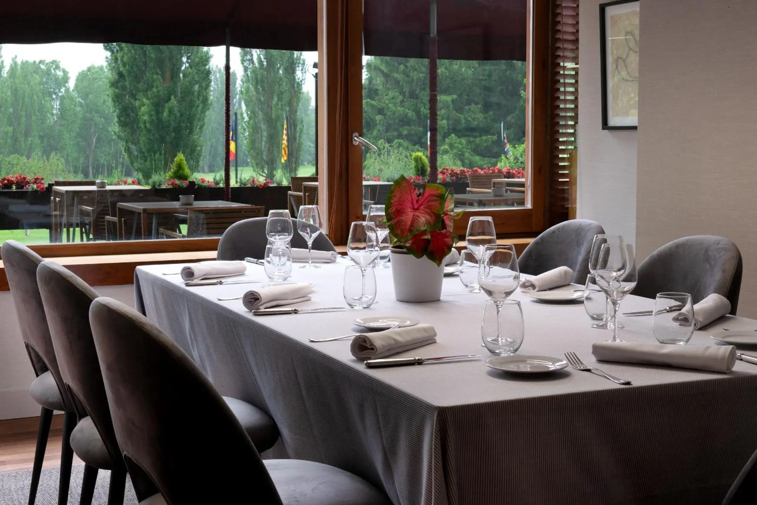 Restaurant/places to eat in Hotel Xalet del Golf Restaurant/places to eat in Hotel Xalet del Golf