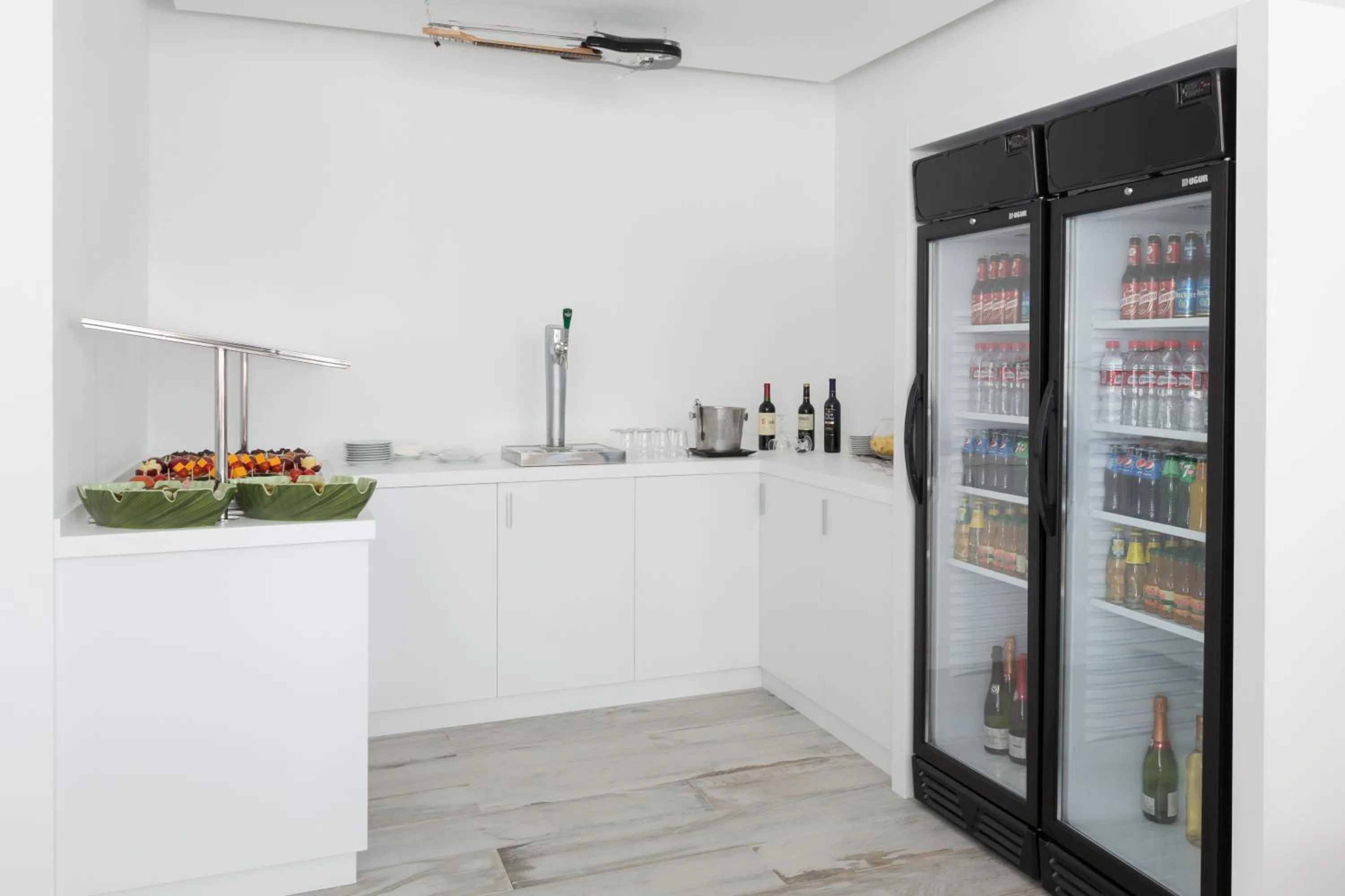 Lounge or bar in Sandos Benidorm Suites