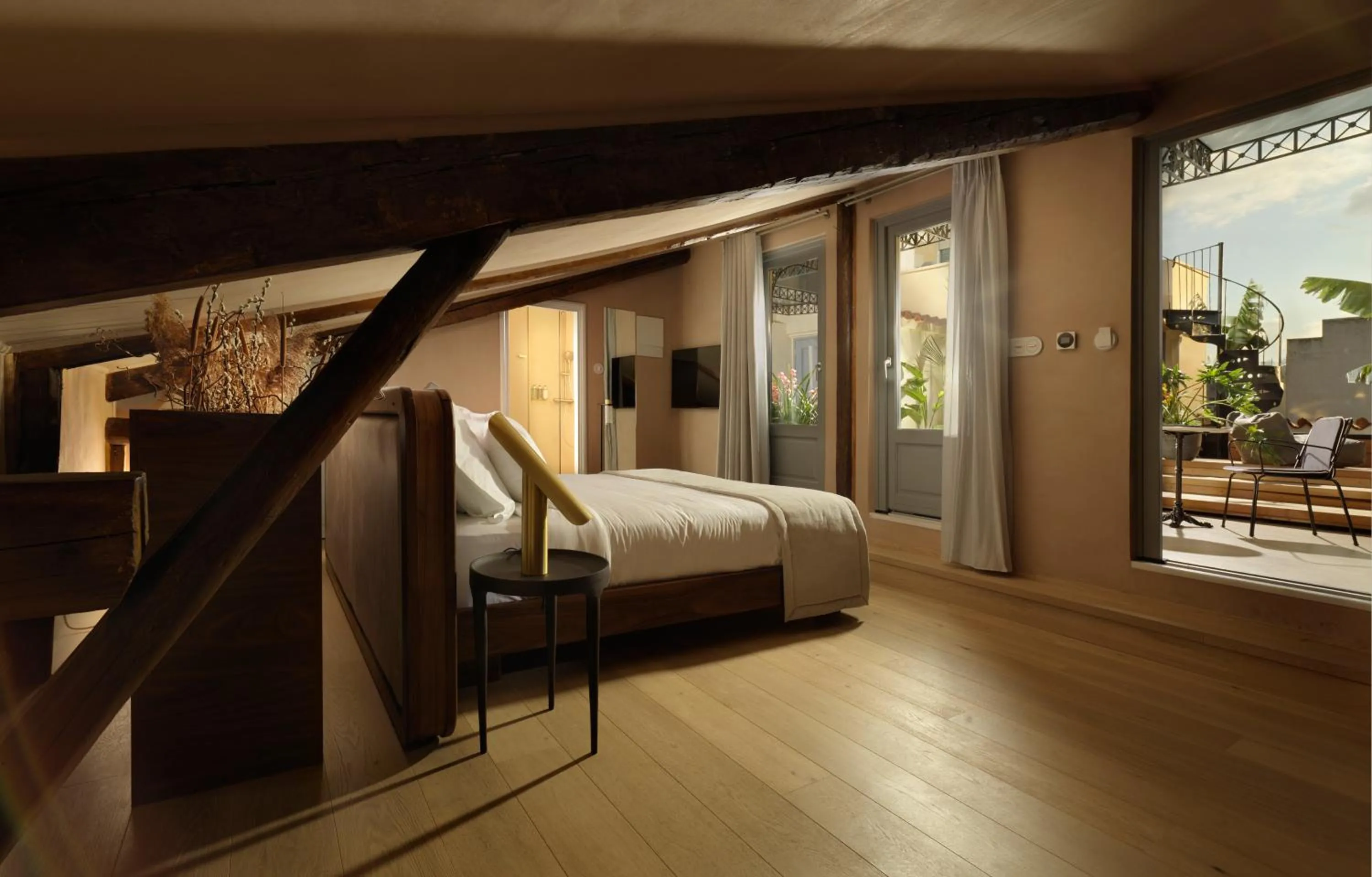 Bedroom, Bed in Monument Hotel