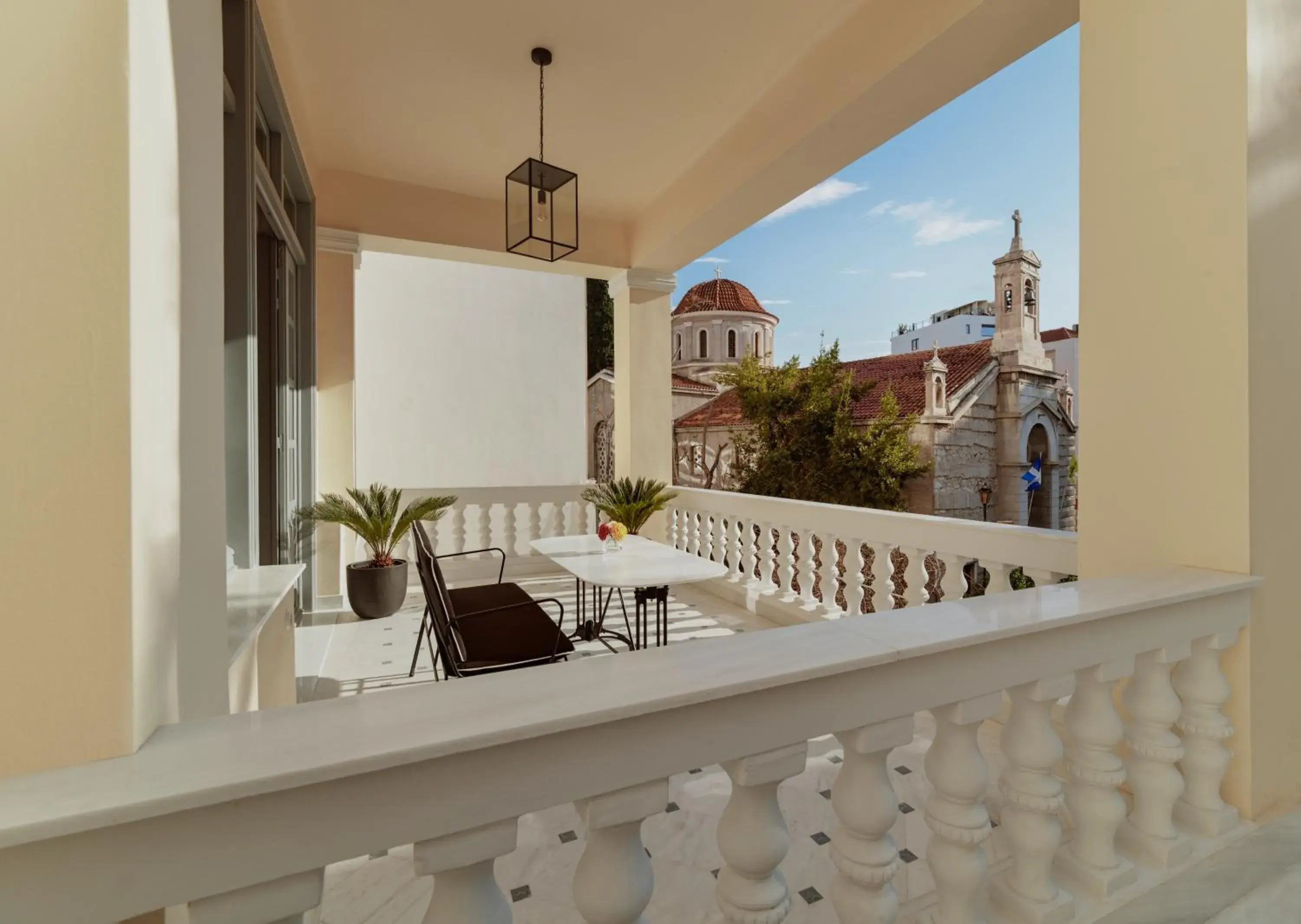 Muse Suite with Veranda in Monument Hotel Muse Suite with Veranda in Monument Hotel