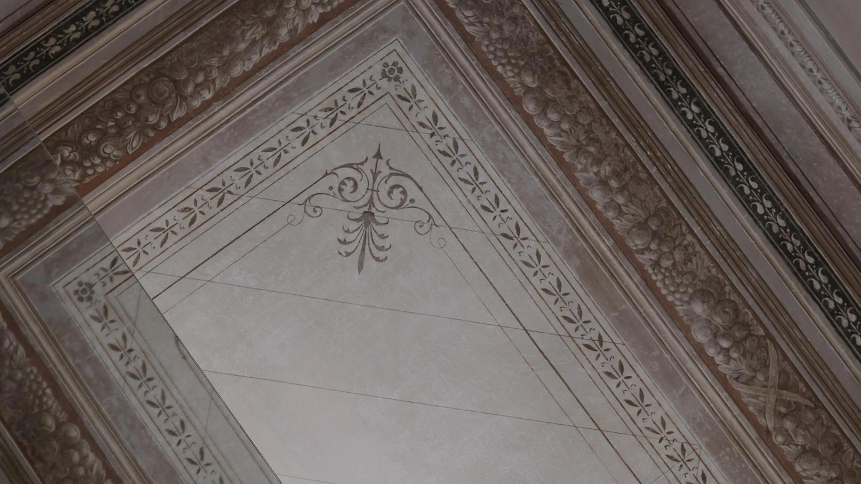 Decorative detail in Monument Hotel