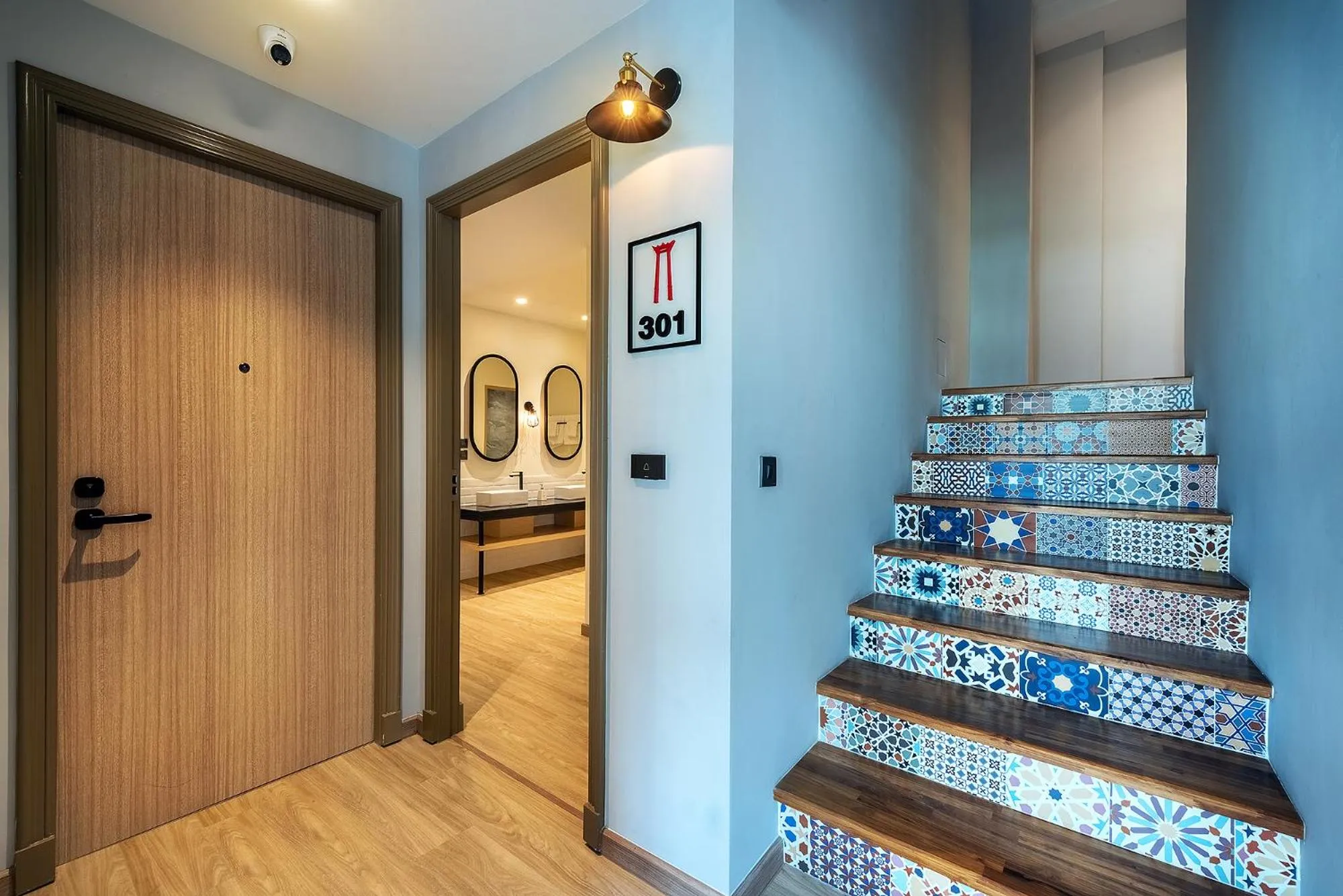 Decorative detail in Phra Nakhon Poshtel