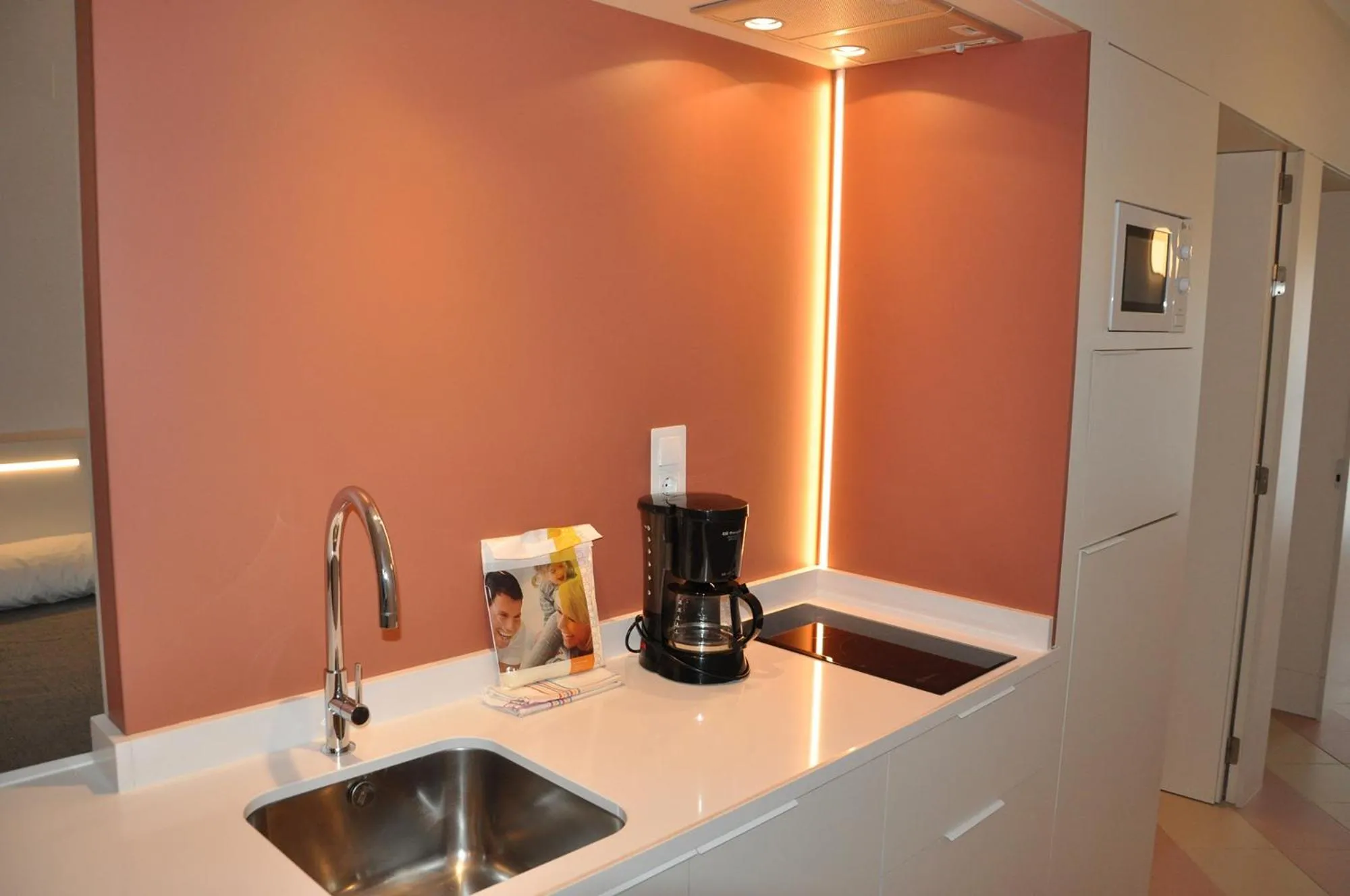 kitchen in Apartamentos Sunway Amapola