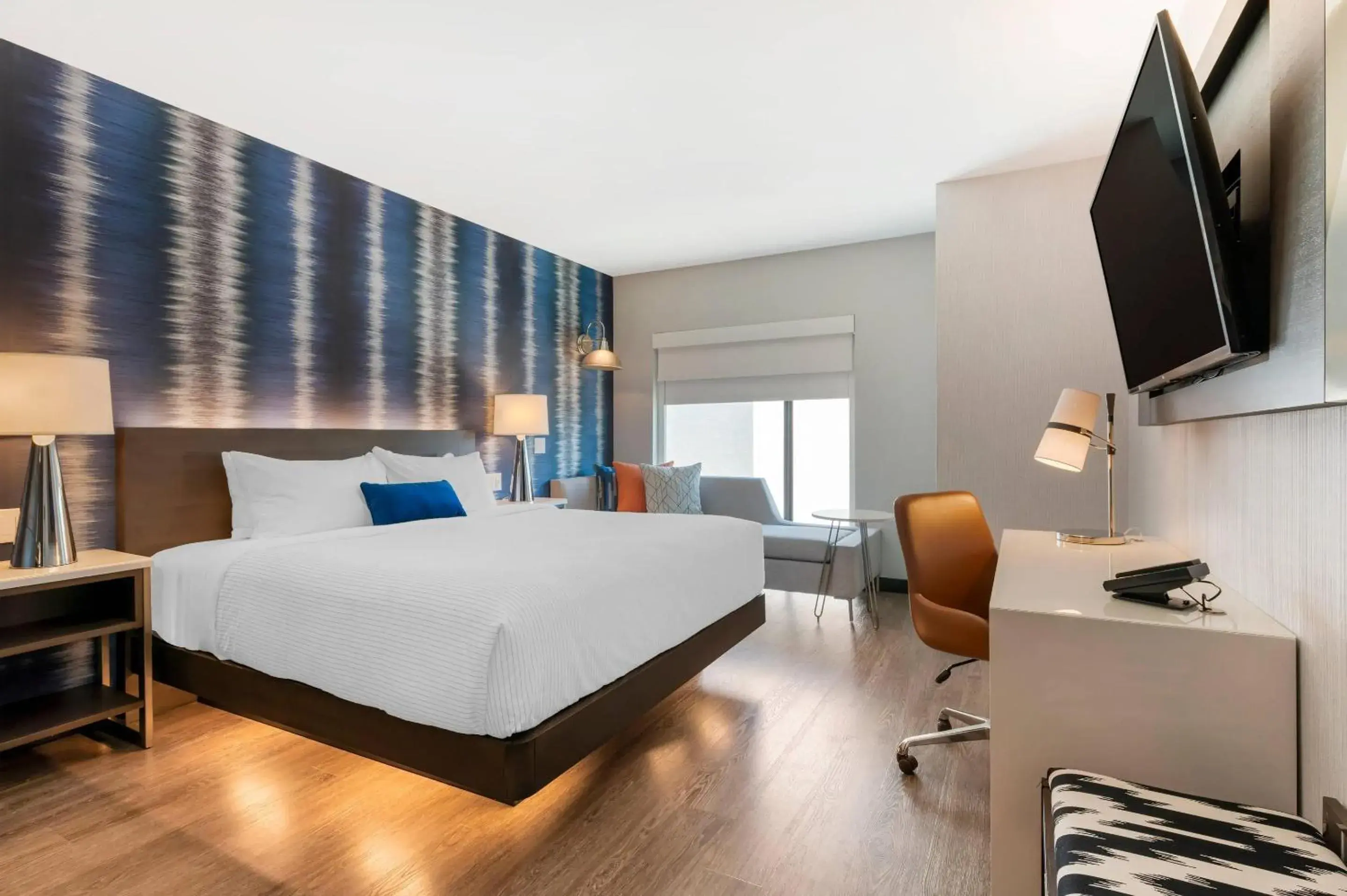 Bedroom, Bed in Cambria Hotel Detroit Downtown Bedroom, Bed in Cambria Hotel Detroit Downtown