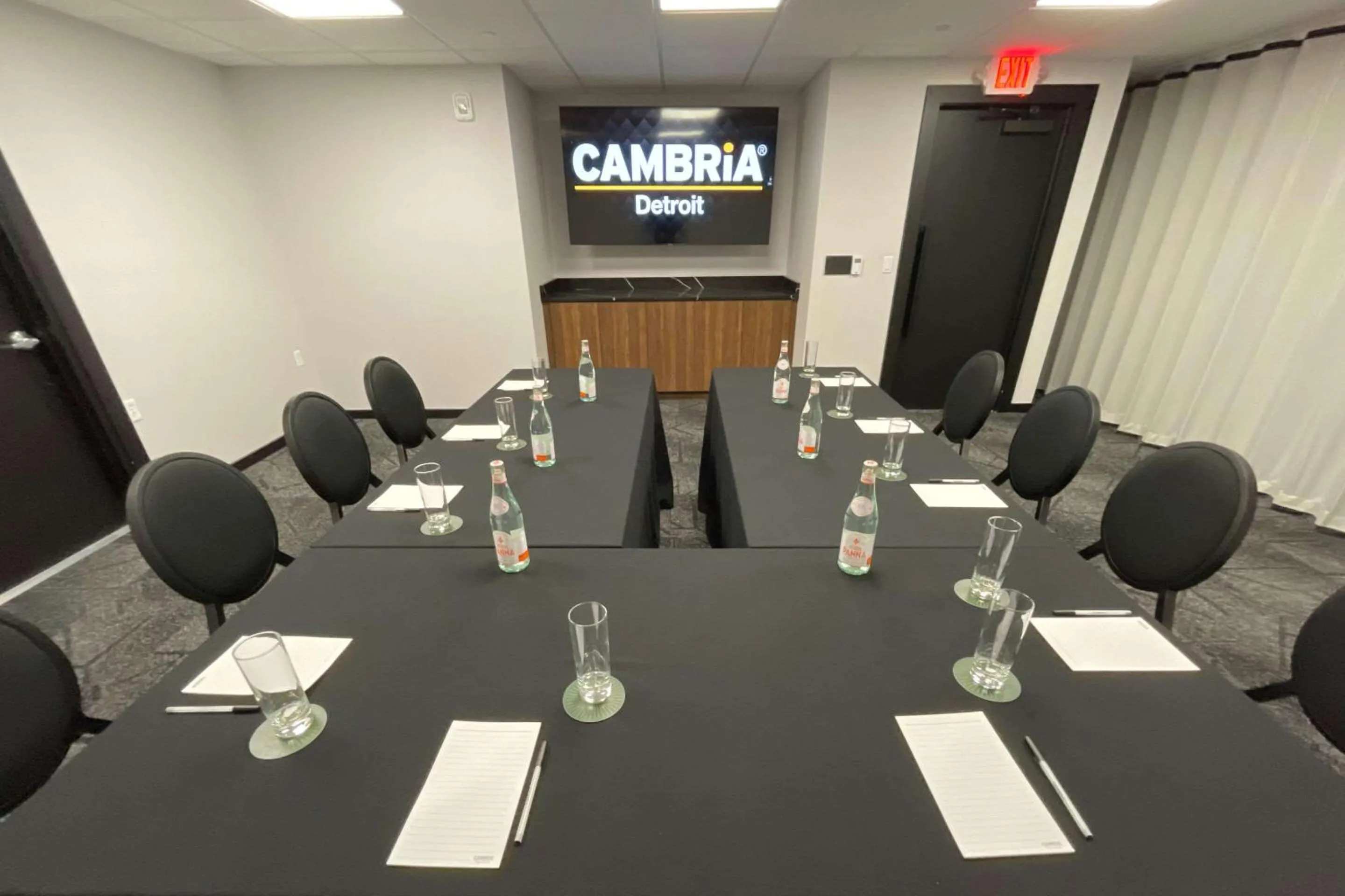 Meeting/conference room in Cambria Hotel Detroit Downtown