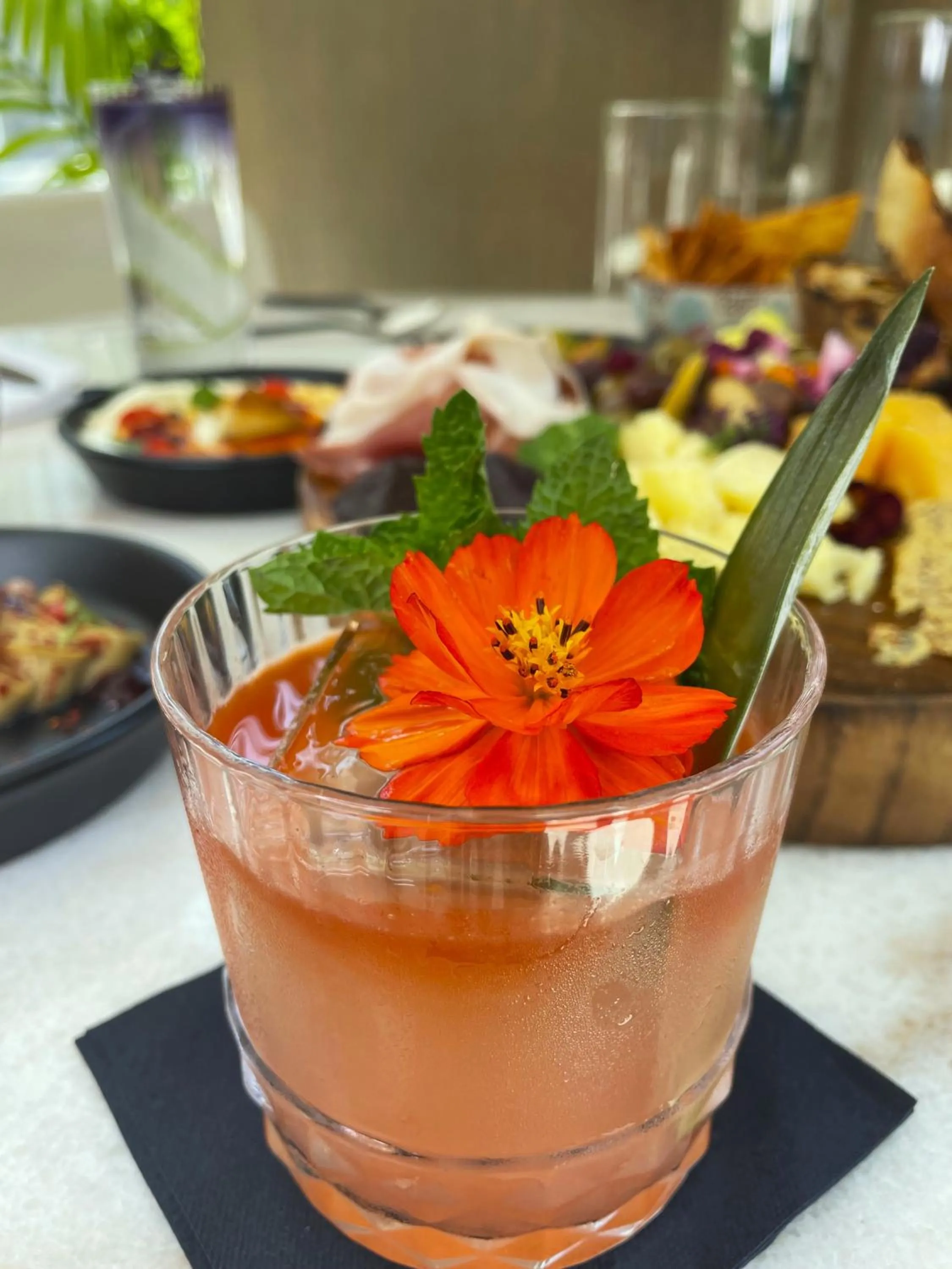 Restaurant/places to eat in Cambria Hotel Detroit Downtown