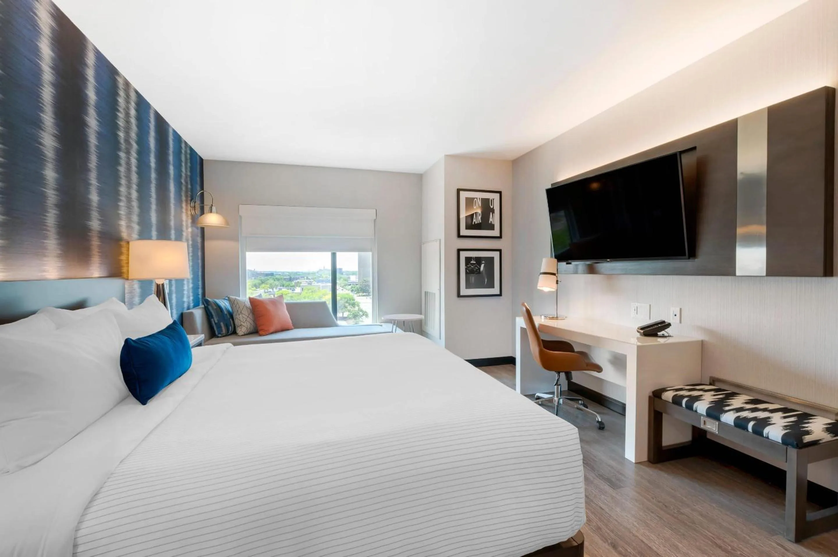 Bedroom, Bed in Cambria Hotel Detroit Downtown