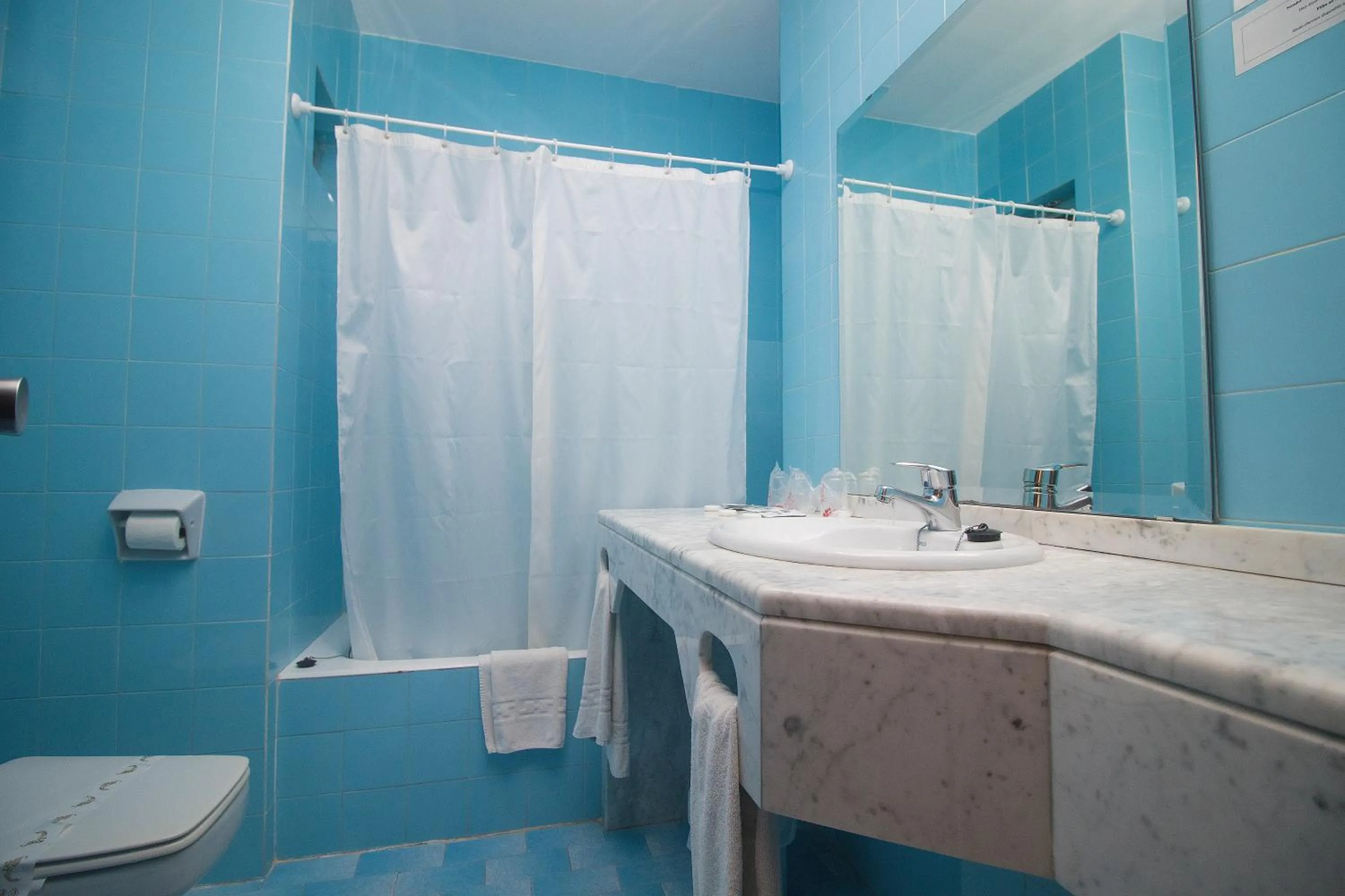 Bathroom in Hotel Caribe