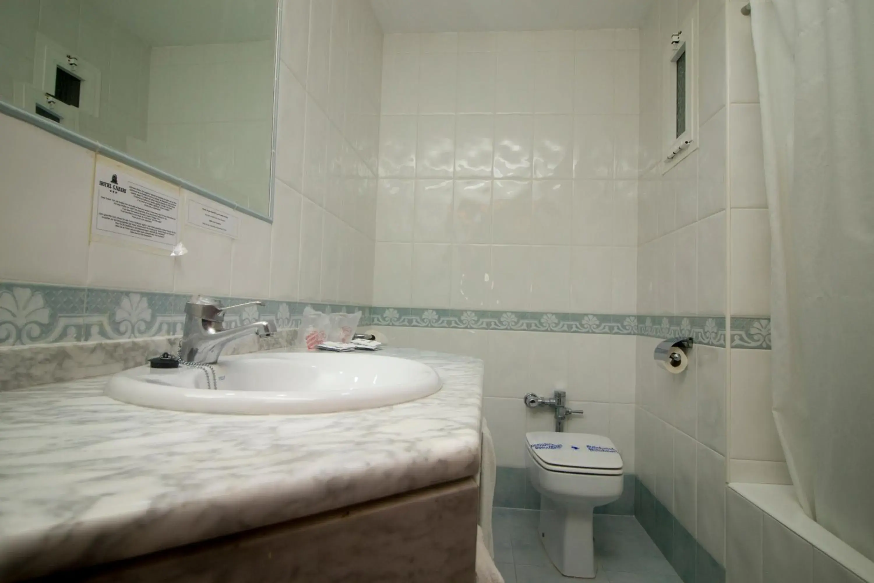 Single Room - single occupancy in Hotel Caribe Single Room - single occupancy in Hotel Caribe