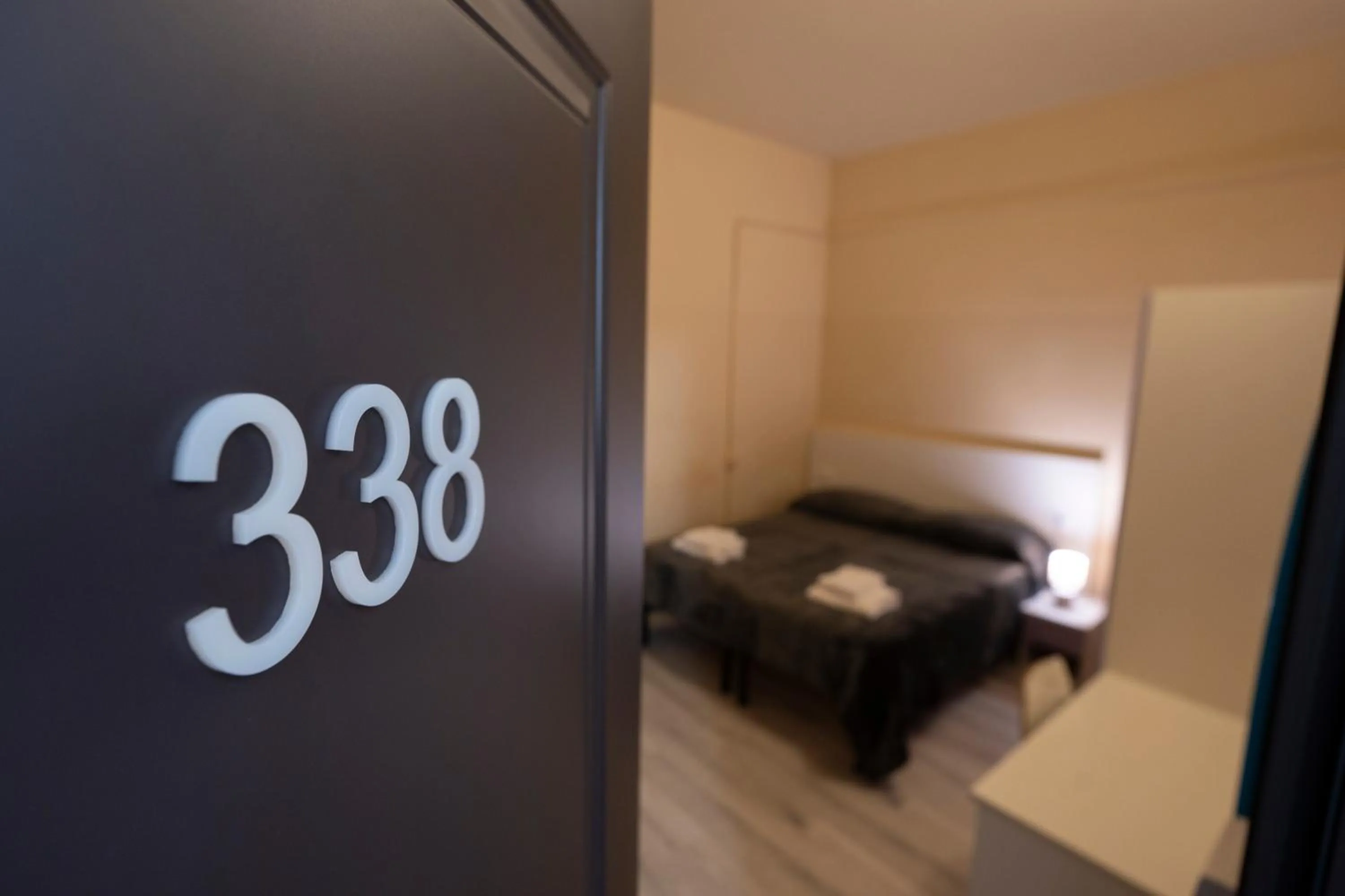 Bed in Hotel & Hostel 7