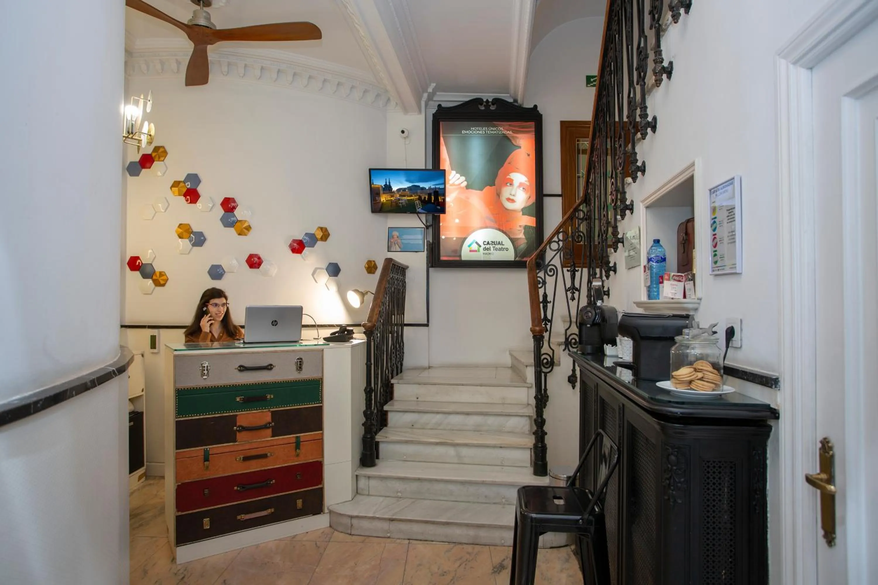 Lobby or reception in Casual del Teatro Madrid