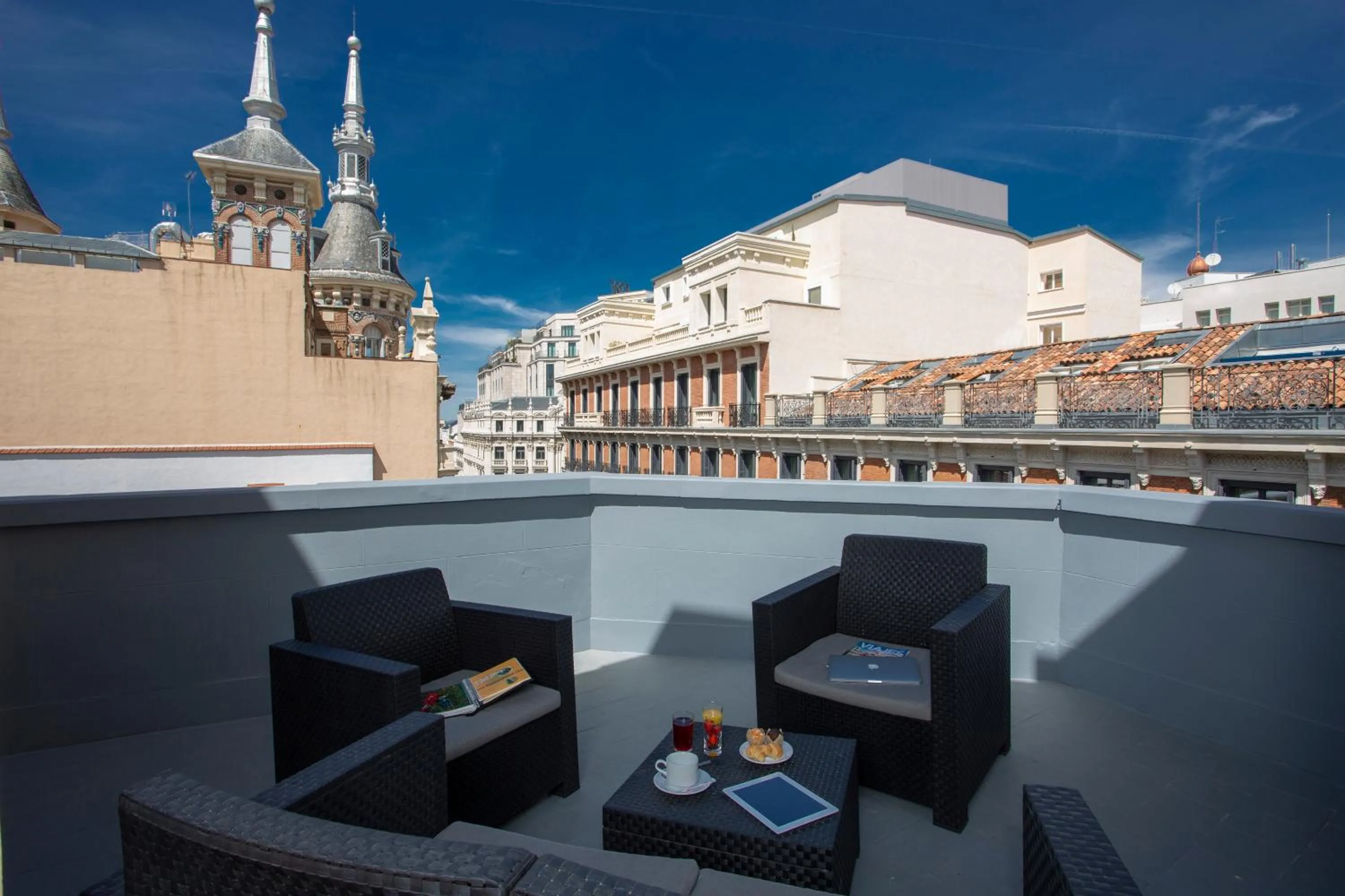 Balcony/Terrace in Casual del Teatro Madrid