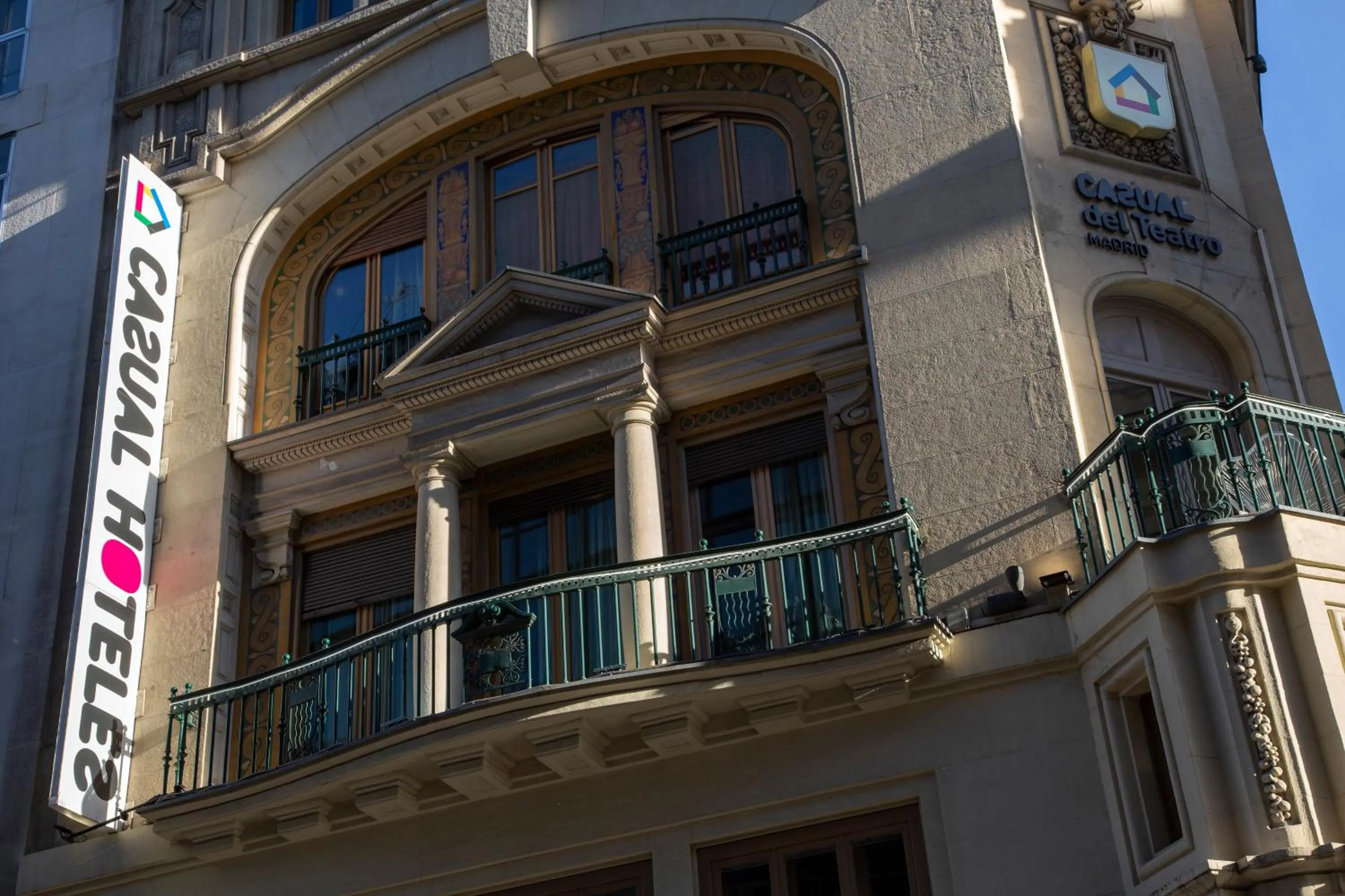 Facade/entrance in Casual del Teatro Madrid
