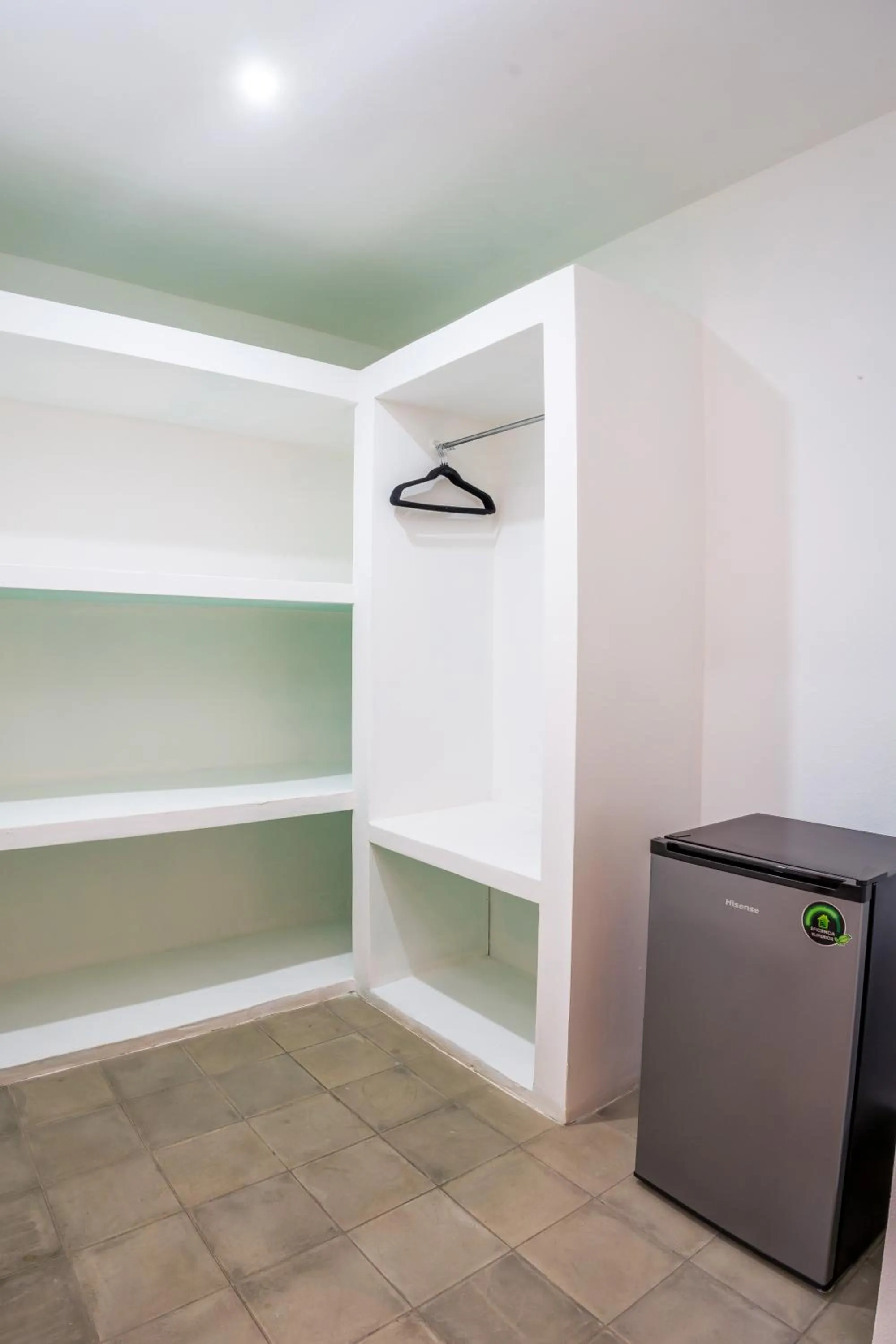 wardrobe in Hotel Boutique Mosaico