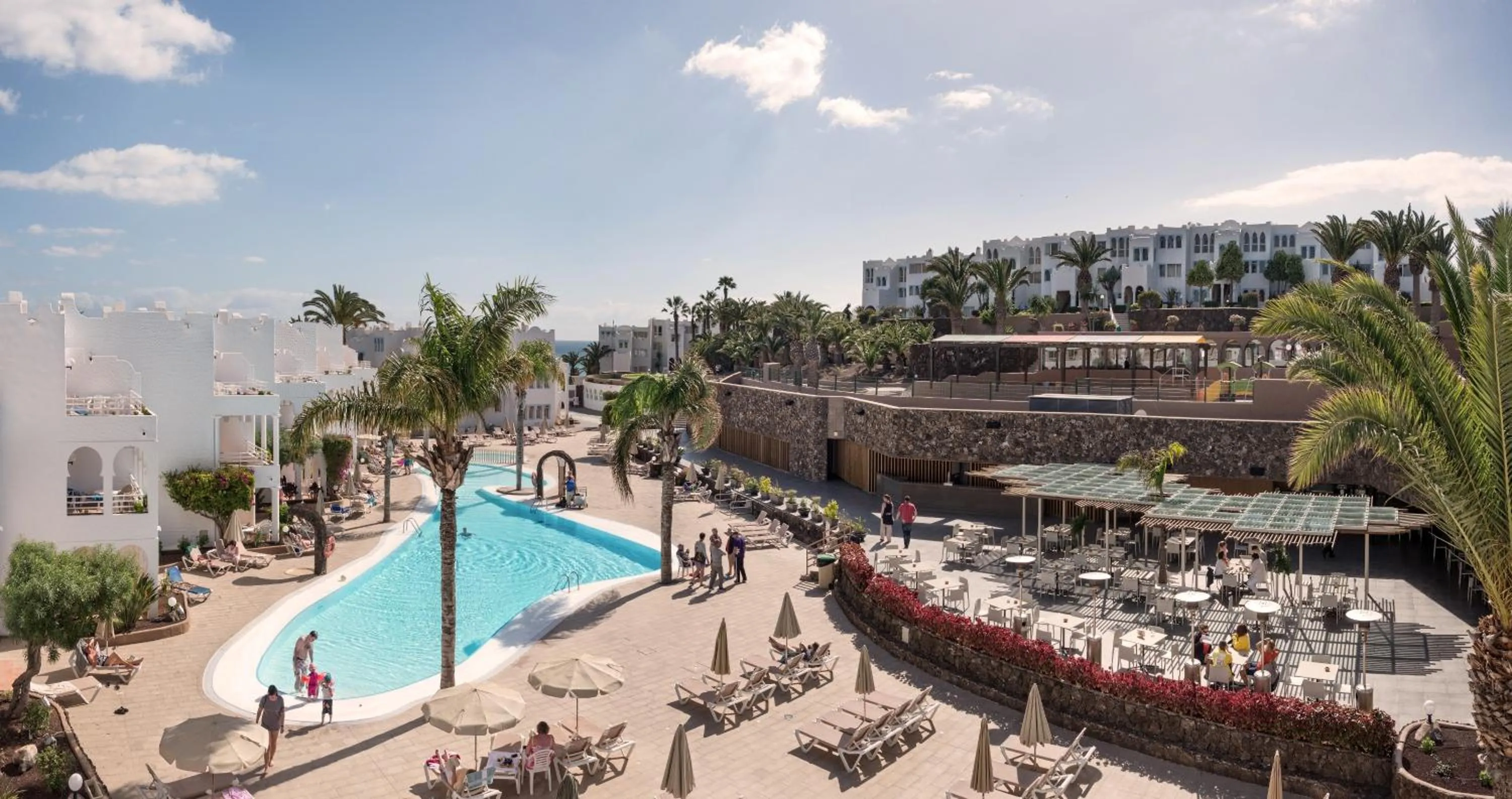 Facade/entrance in Sotavento Beach Club