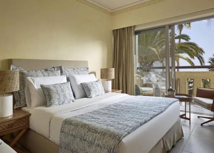 Bedroom, Bed in Aquila Rithymna Beach