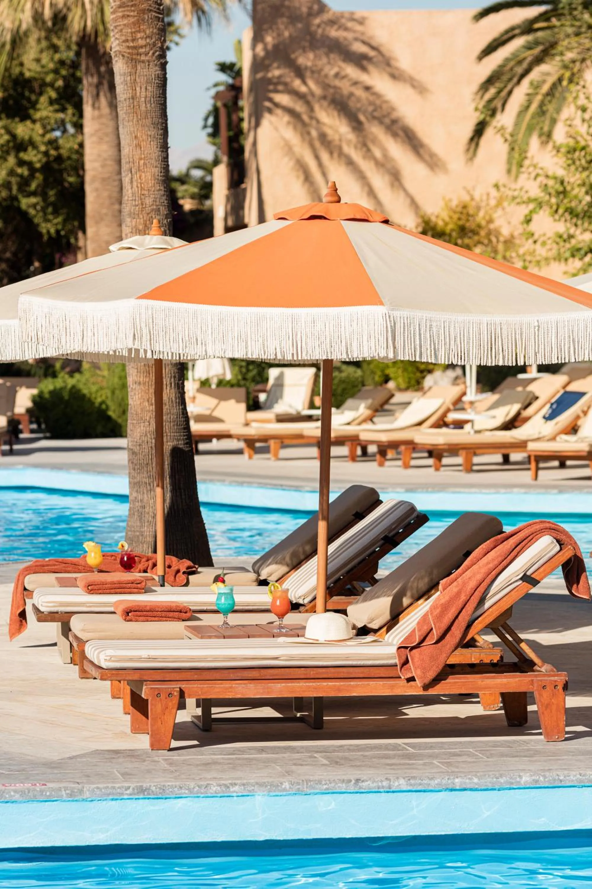 Swimming pool in Aquila Rithymna Beach