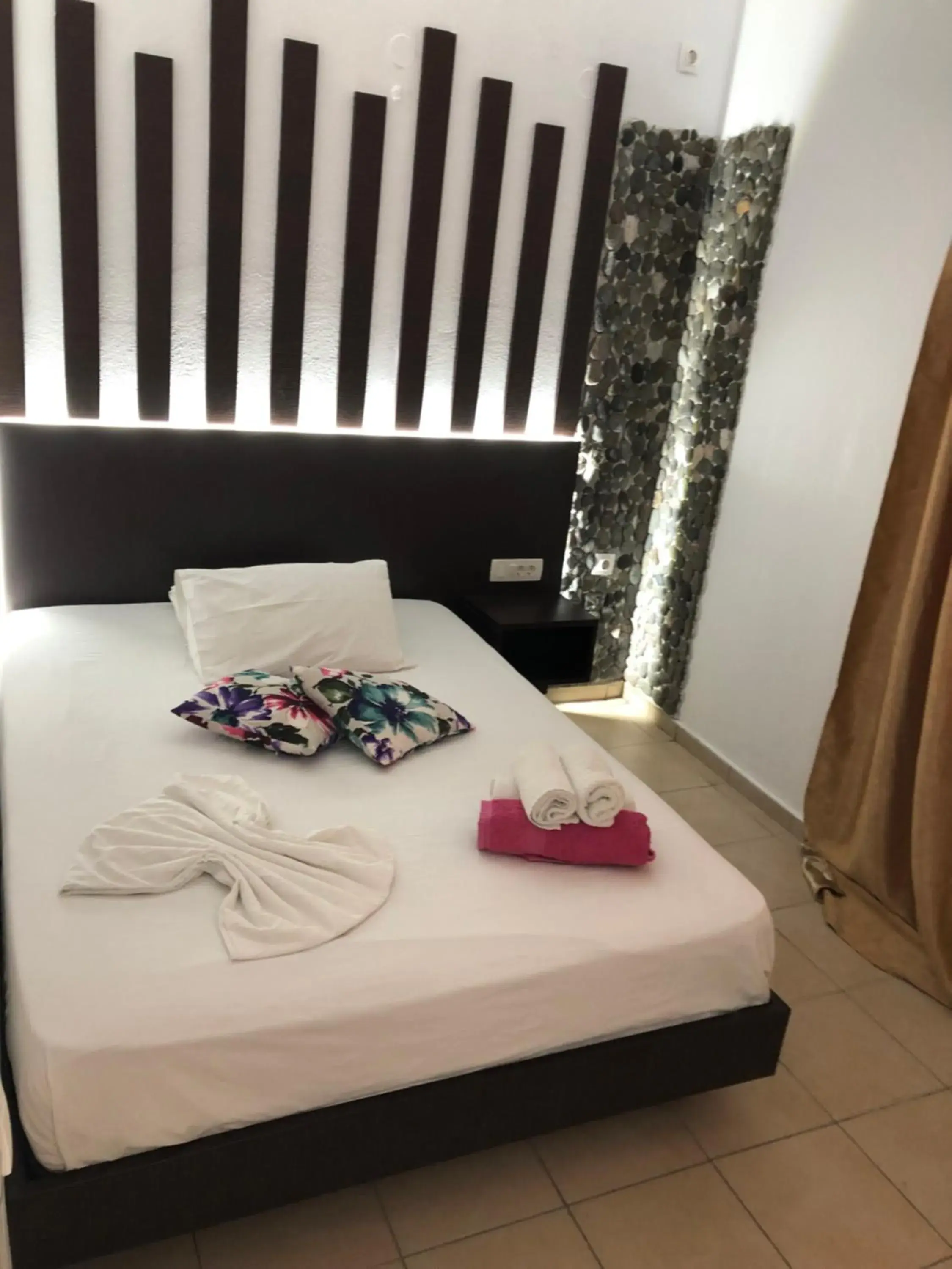 Bed in Villa Livadaros Bed in Villa Livadaros