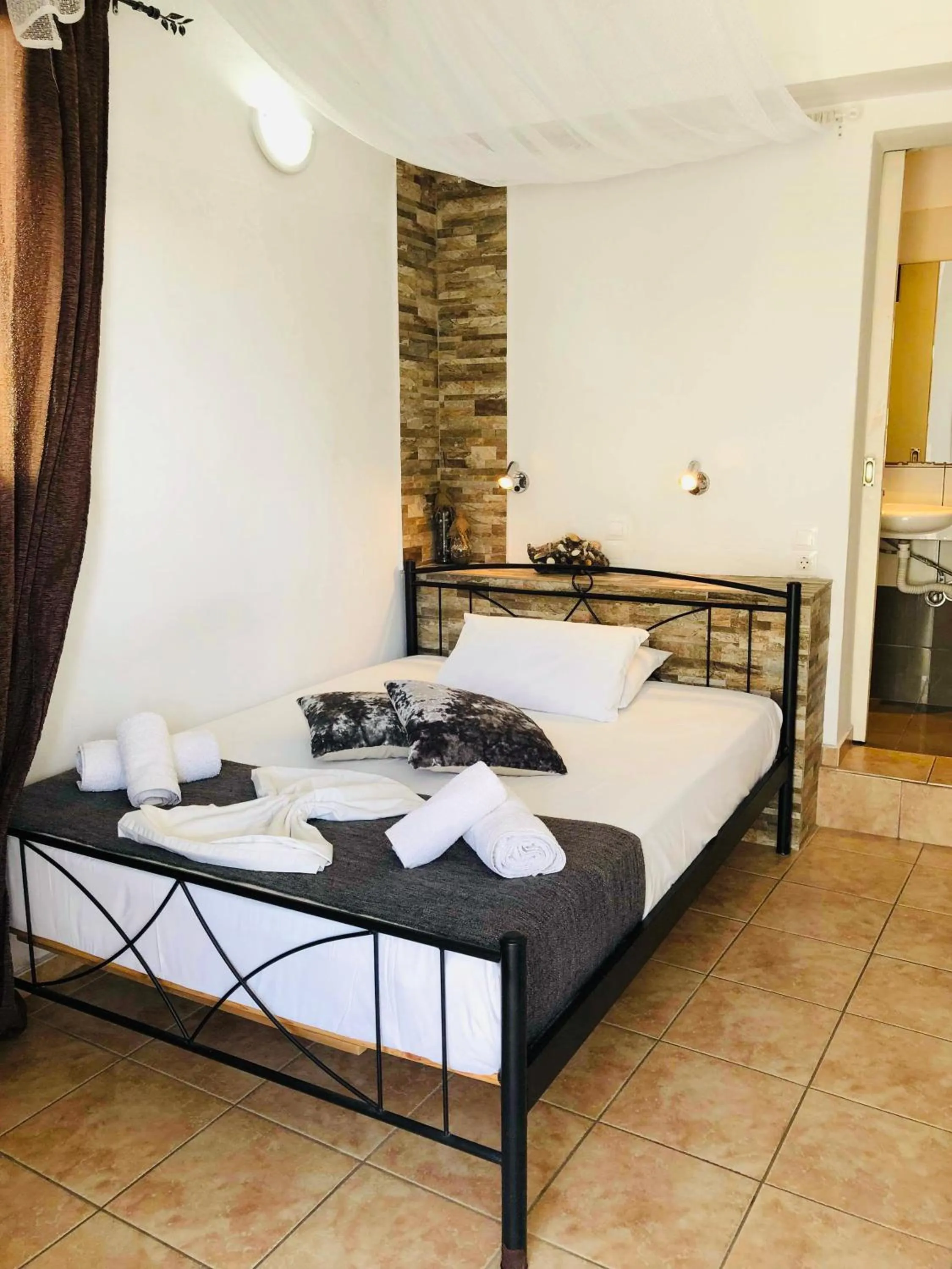 Bed in Villa Livadaros