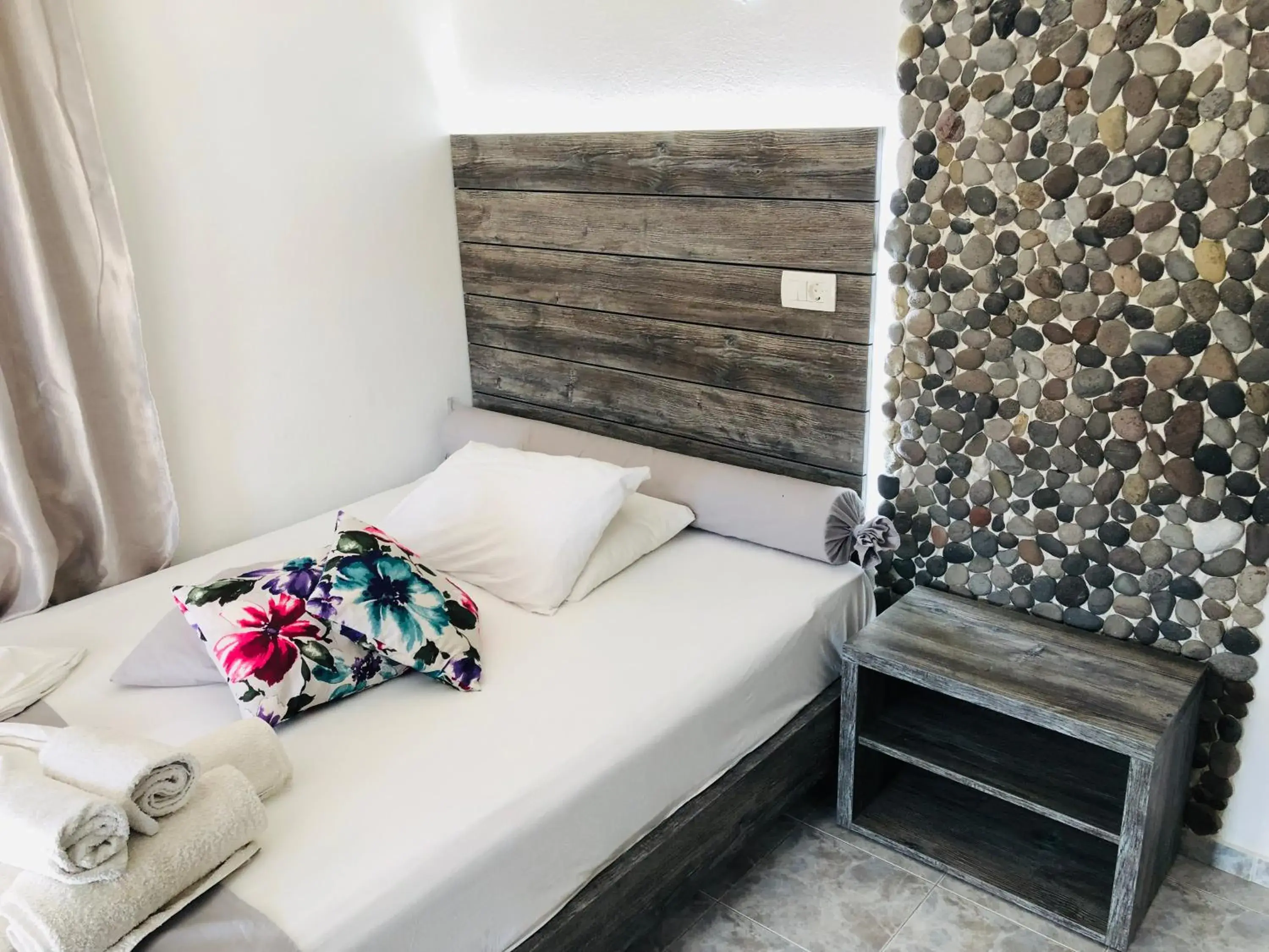 Bed in Villa Livadaros Bed in Villa Livadaros