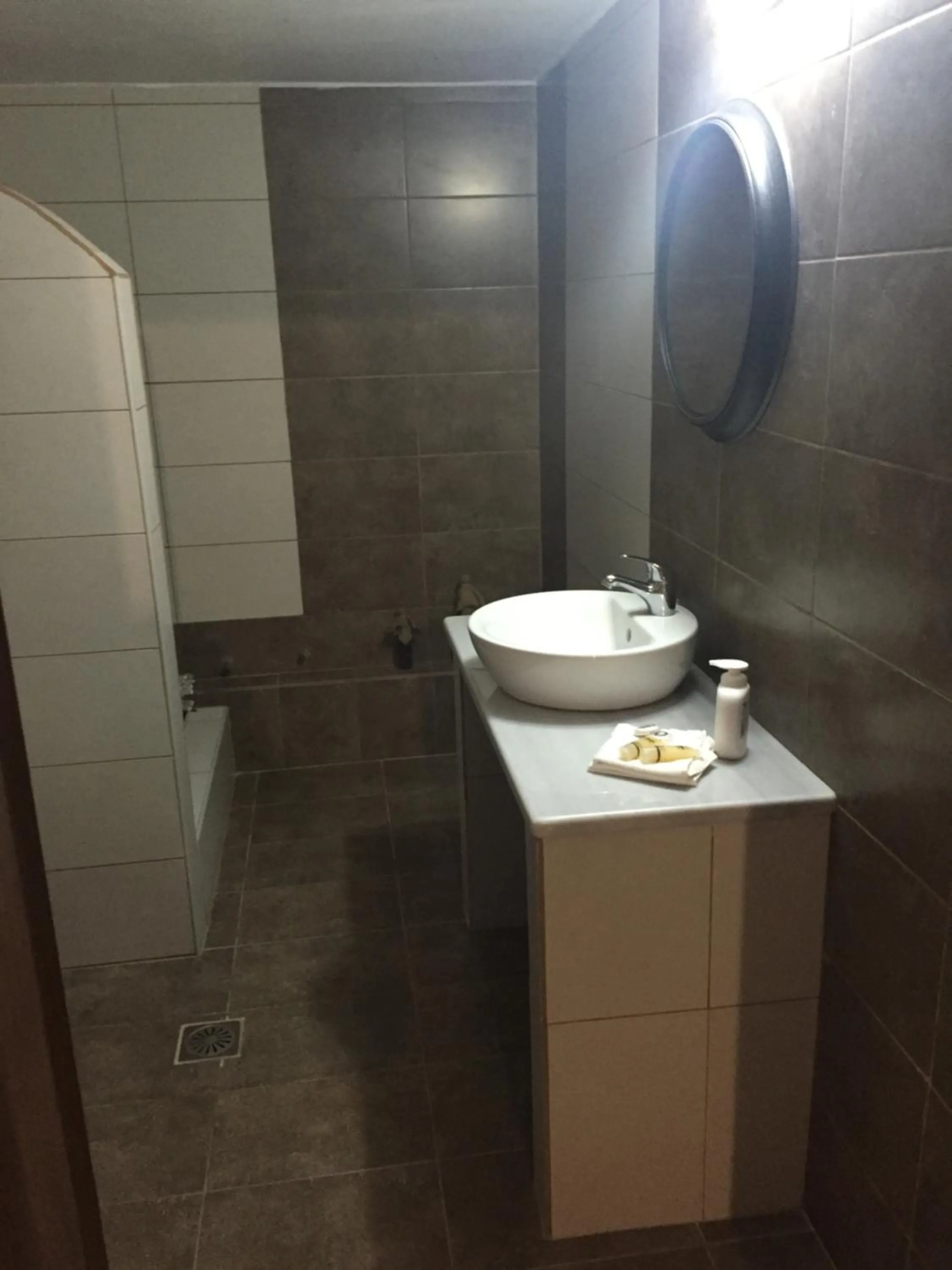 Bathroom in Villa Livadaros