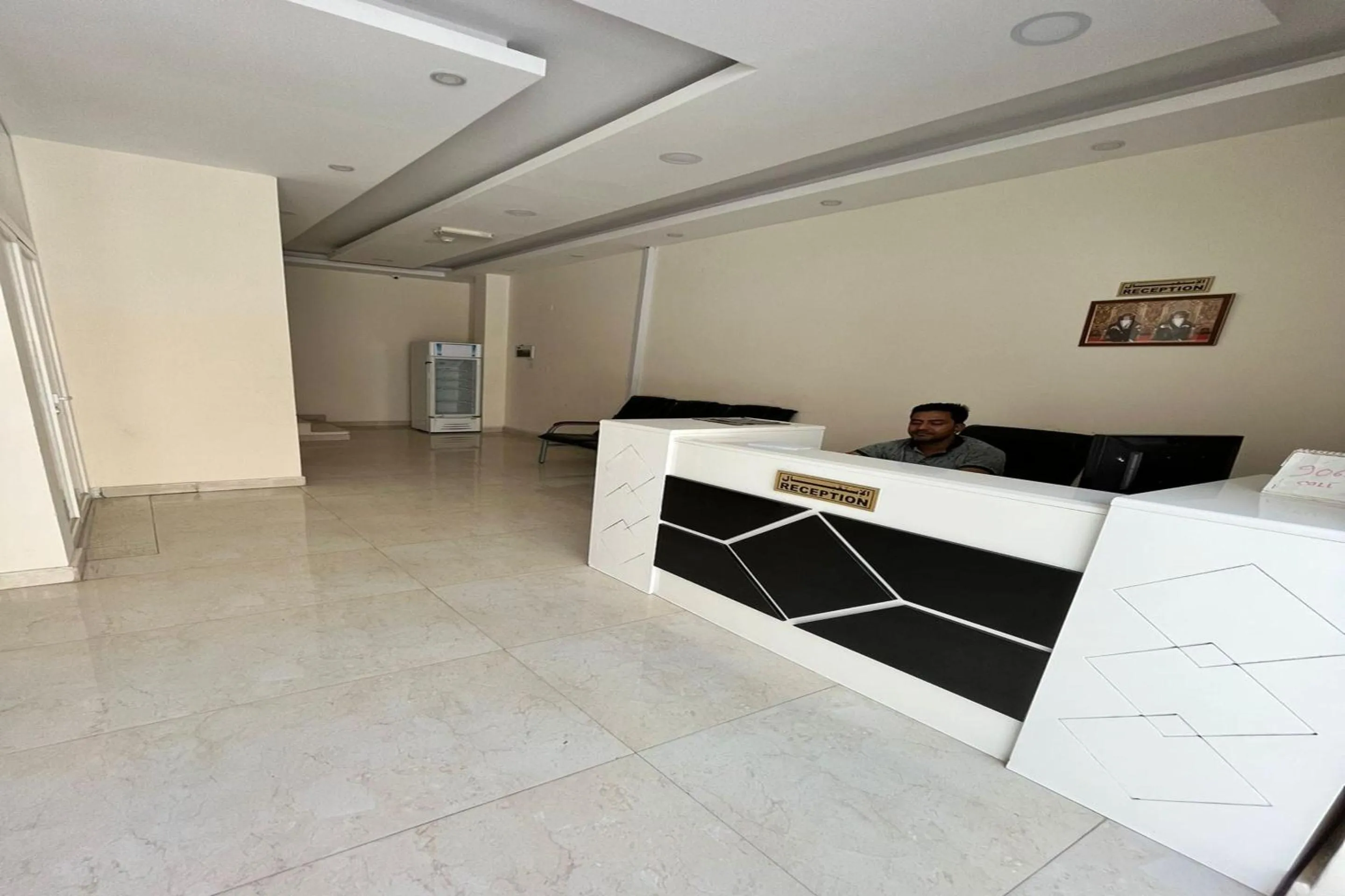 Lobby or reception in Super OYO 146 Jandul Salalah Furnished Apartment