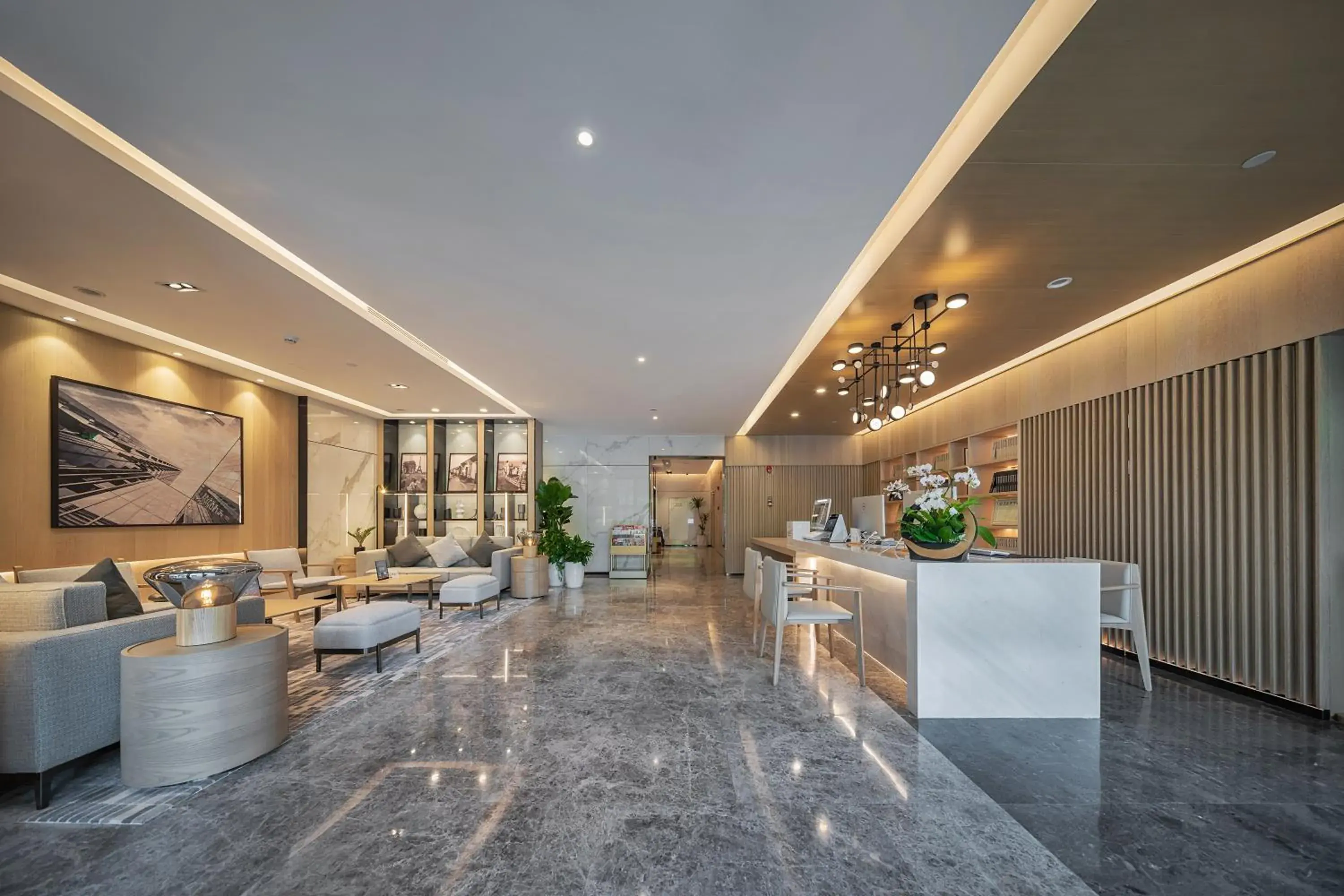 Lobby or reception in CM Serviced Apartment Shenzhen Dongmen Lobby or reception in CM Serviced Apartment Shenzhen Dongmen