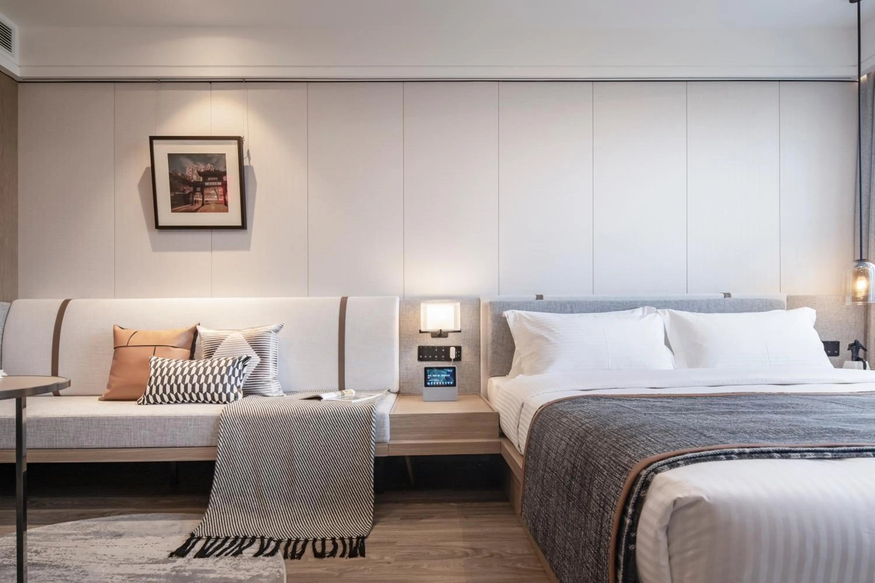 TV and multimedia, Bed in CM Serviced Apartment Shenzhen Dongmen