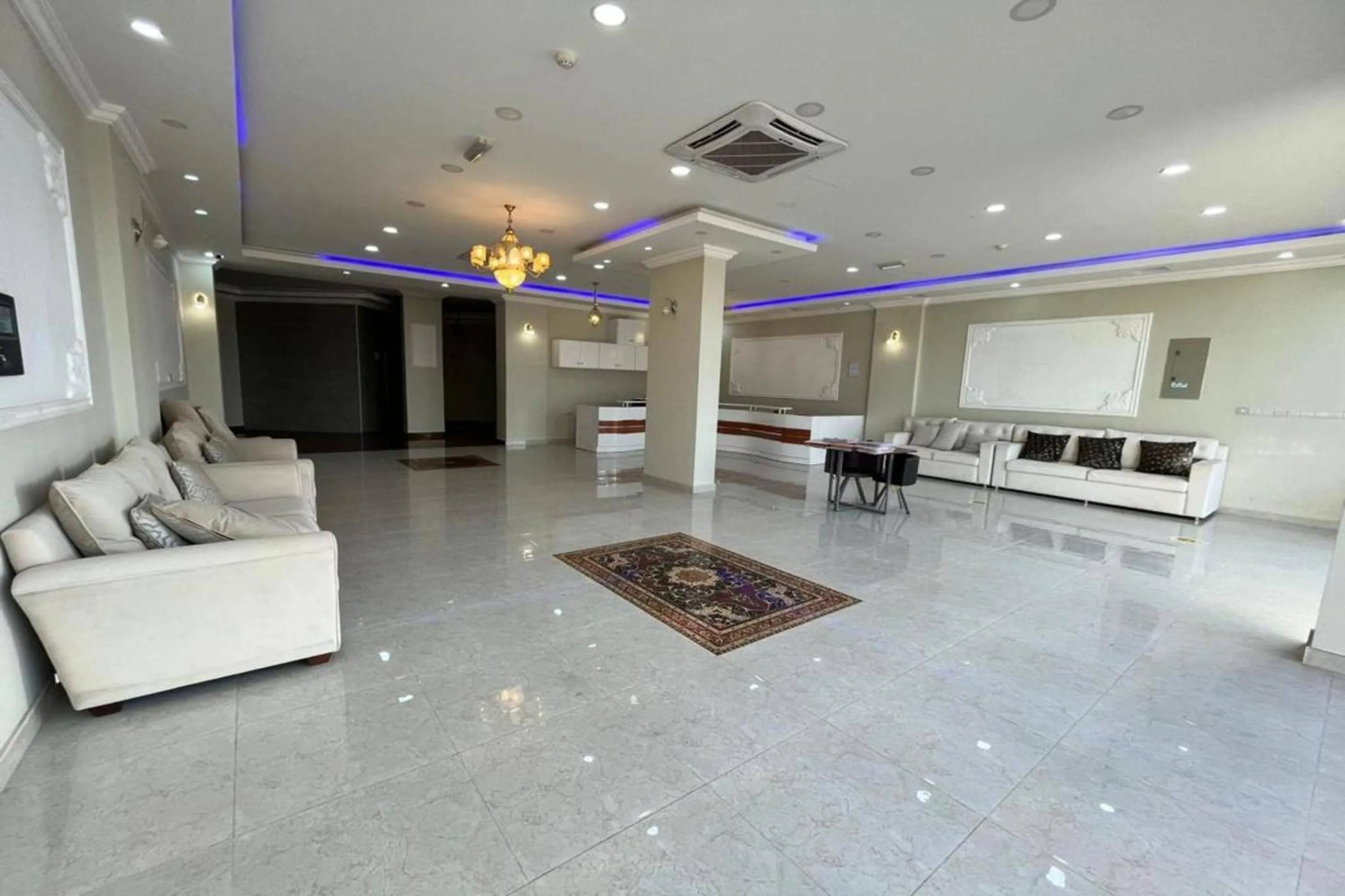 Lobby or reception in Super OYO 148 Bin Barakat Hotel