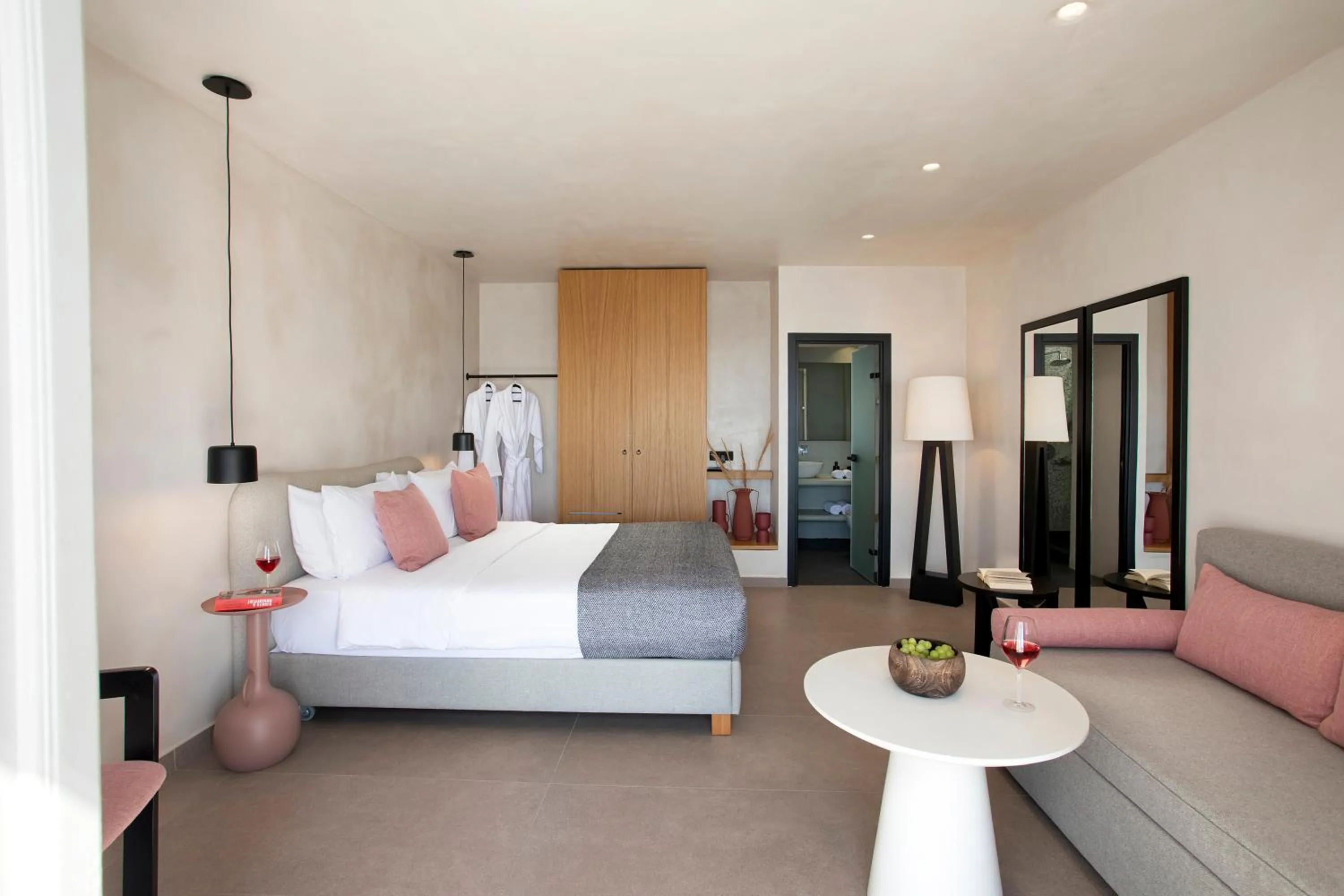 Bed in Andromeda Villas & Spa Resort