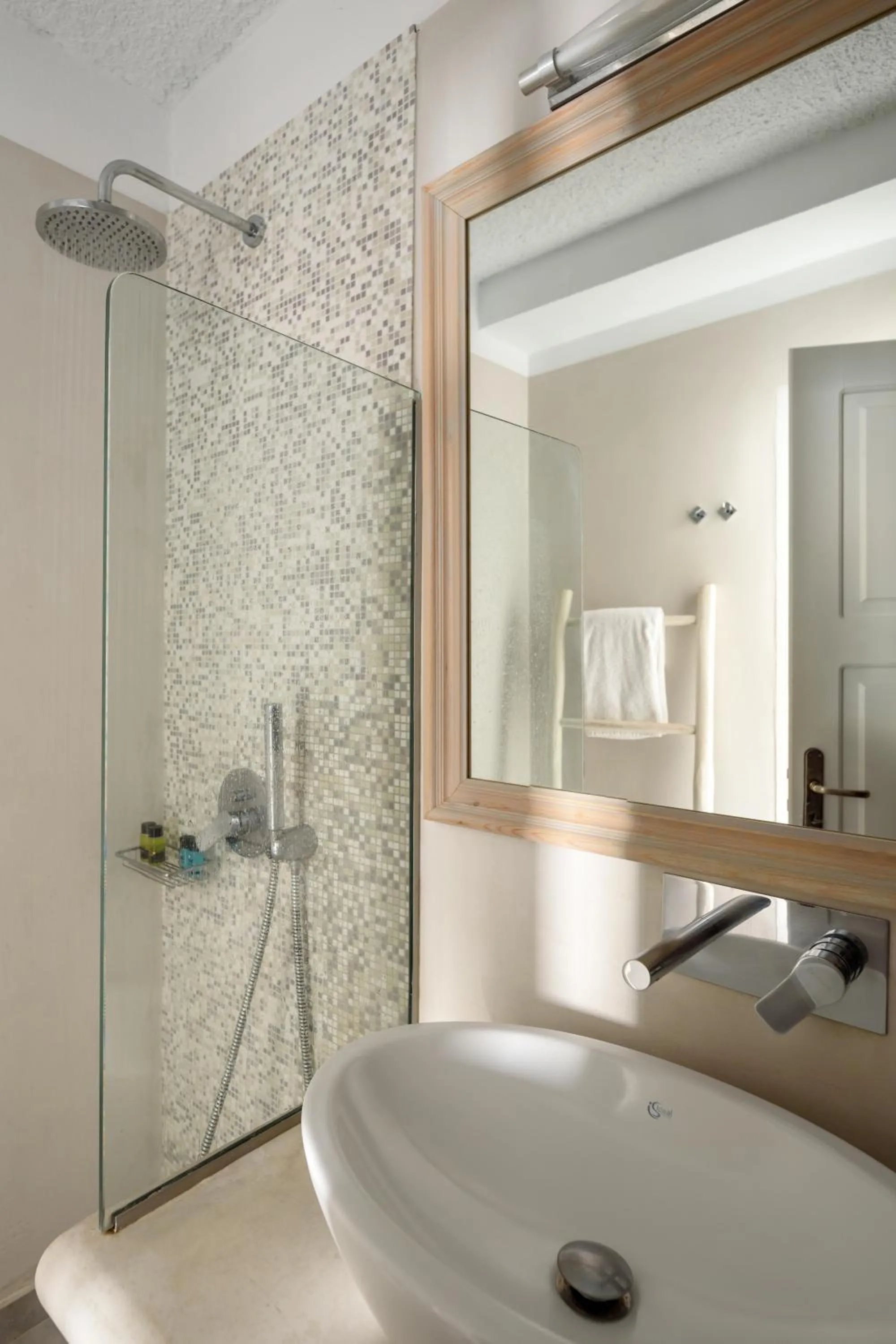 Shower, Bed in Andromeda Villas & Spa Resort