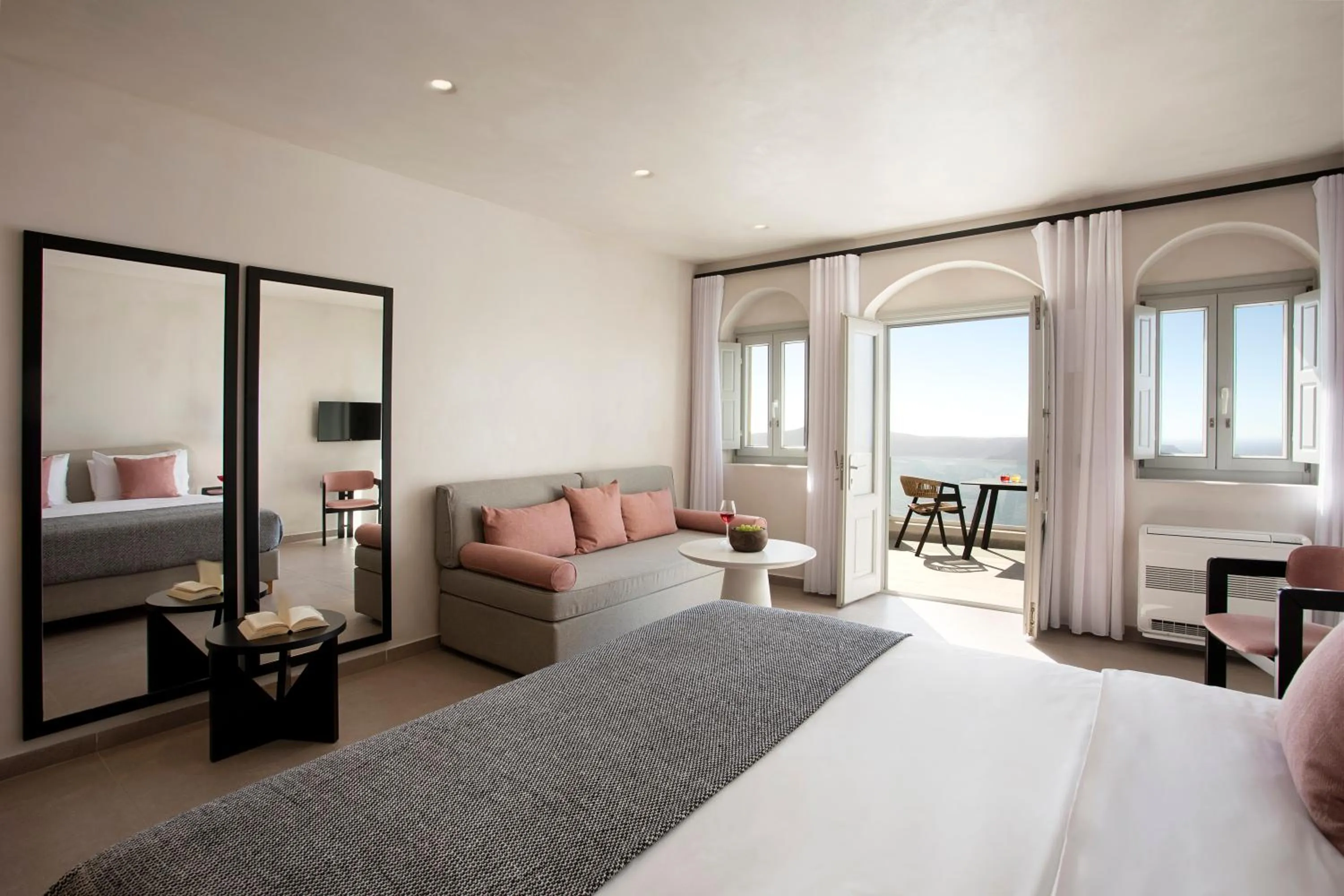 Bed in Andromeda Villas & Spa Resort