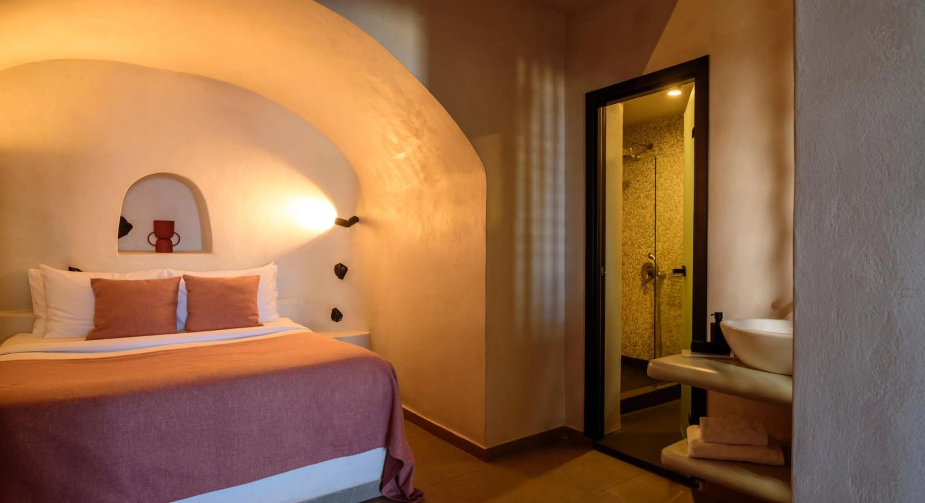 Toilet, Bed in Andromeda Villas & Spa Resort