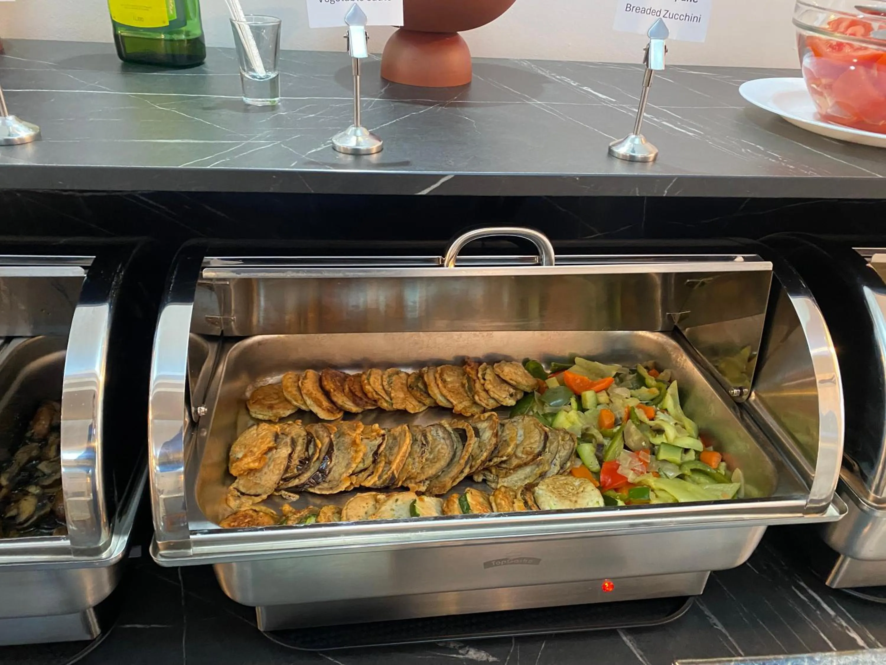 Breakfast in Hotel Excelsior By TimHotels