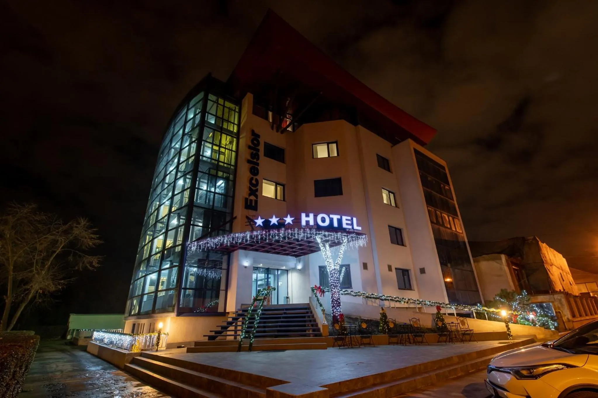 Property building in Hotel Excelsior By TimHotels