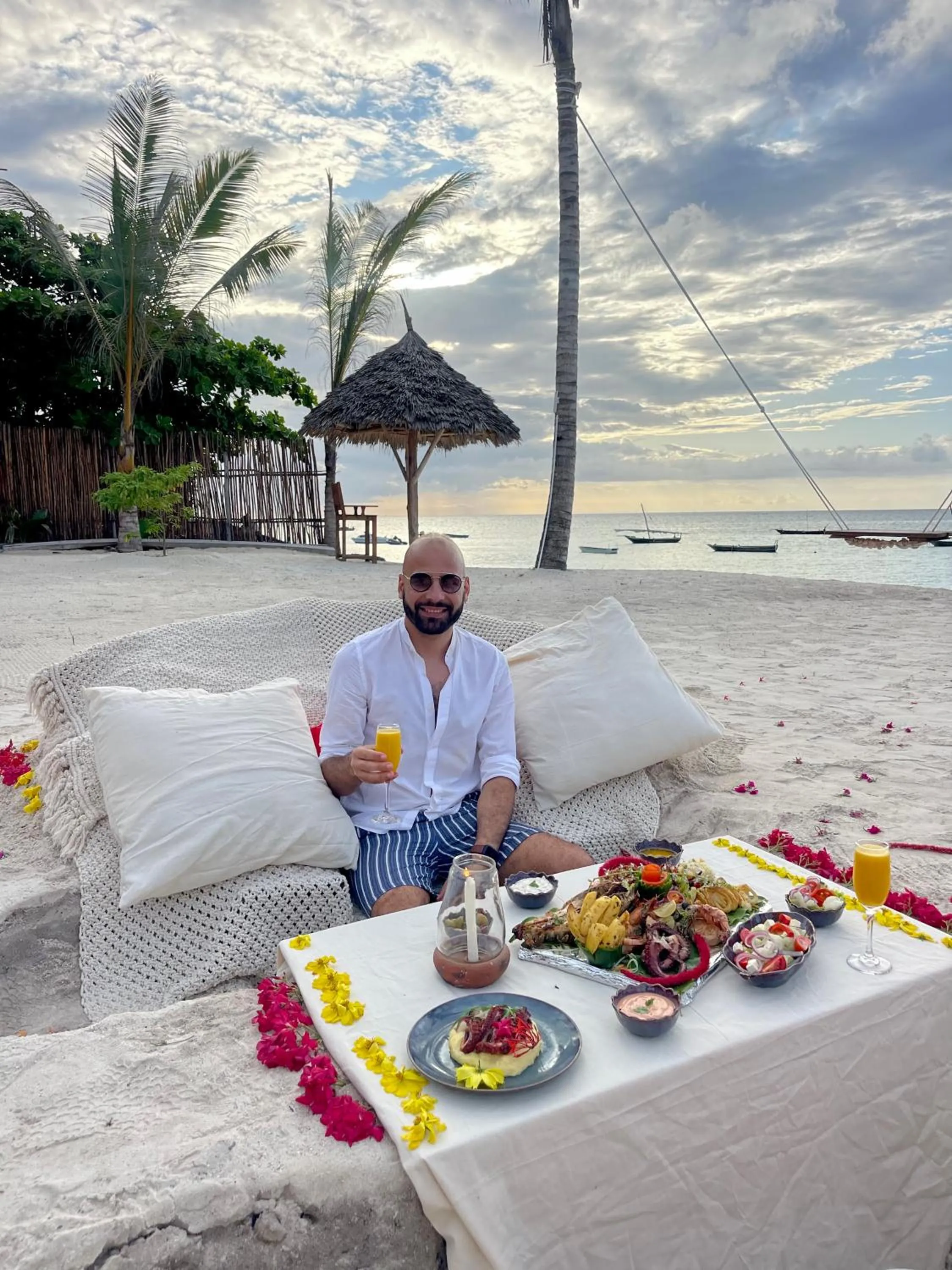 Day in Safaya Luxury Villas - Adults only