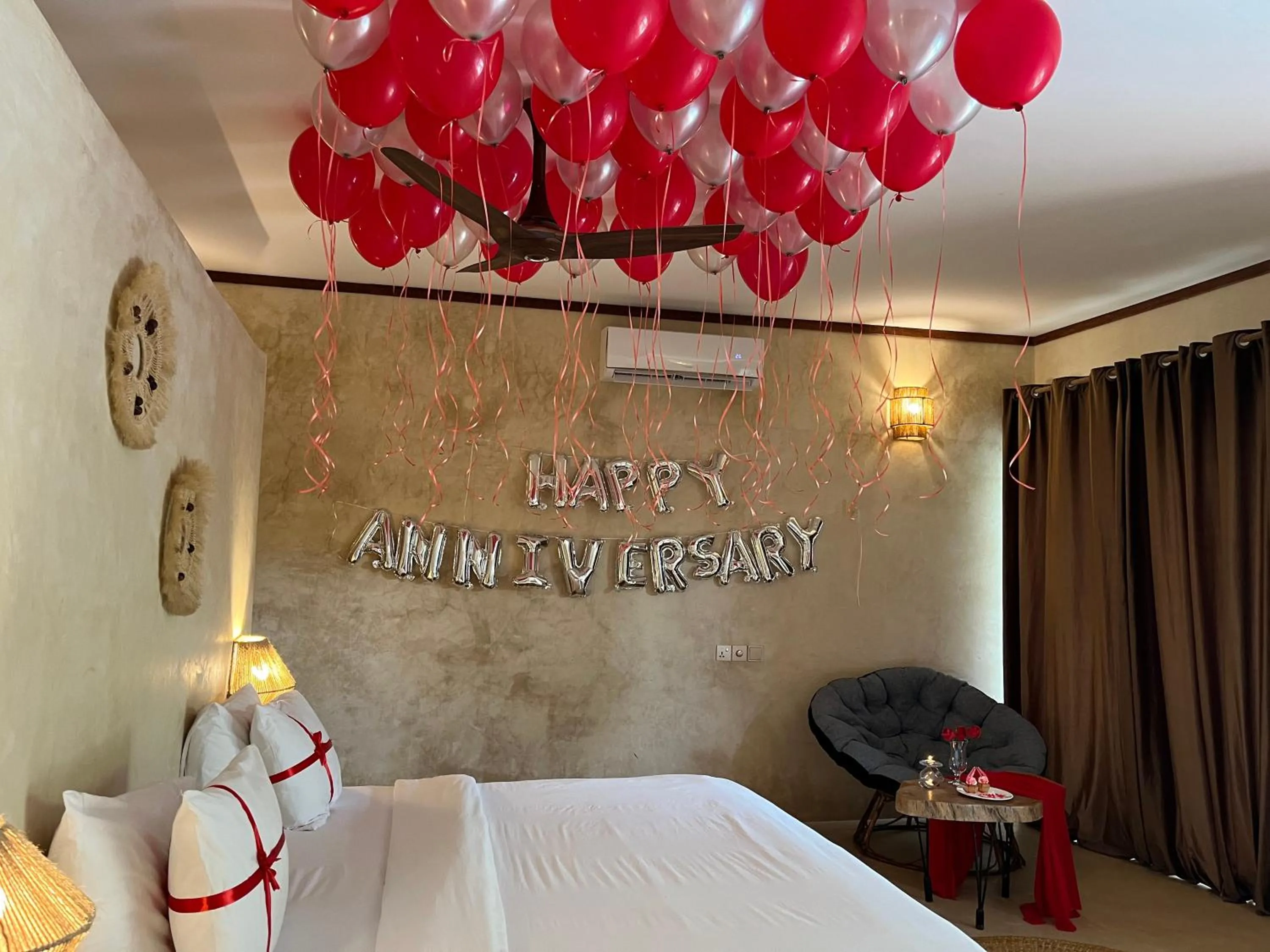 Photo of the whole room, Bed in Safaya Luxury Villas - Adults only