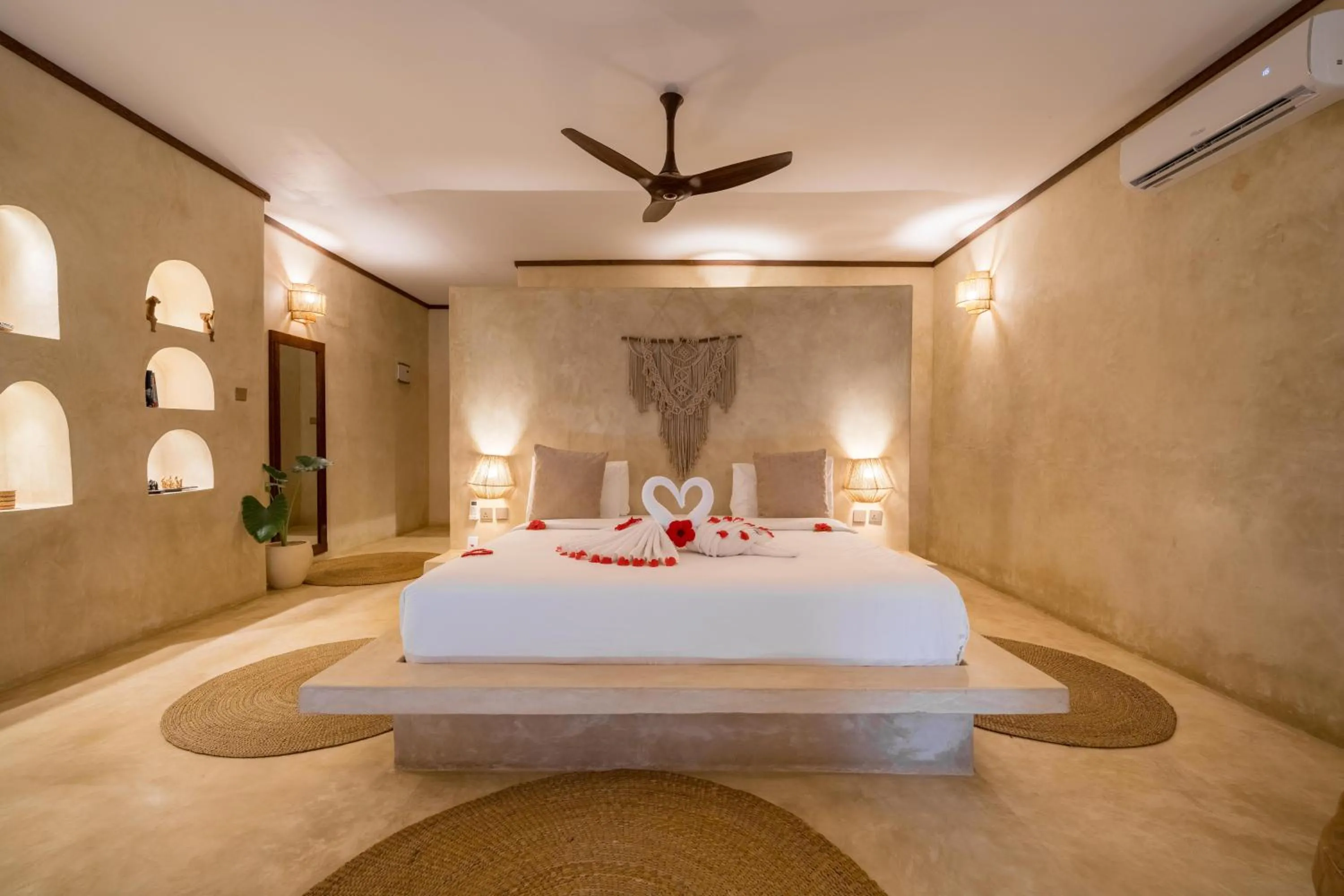 Bed in Safaya Luxury Villas - Adults only