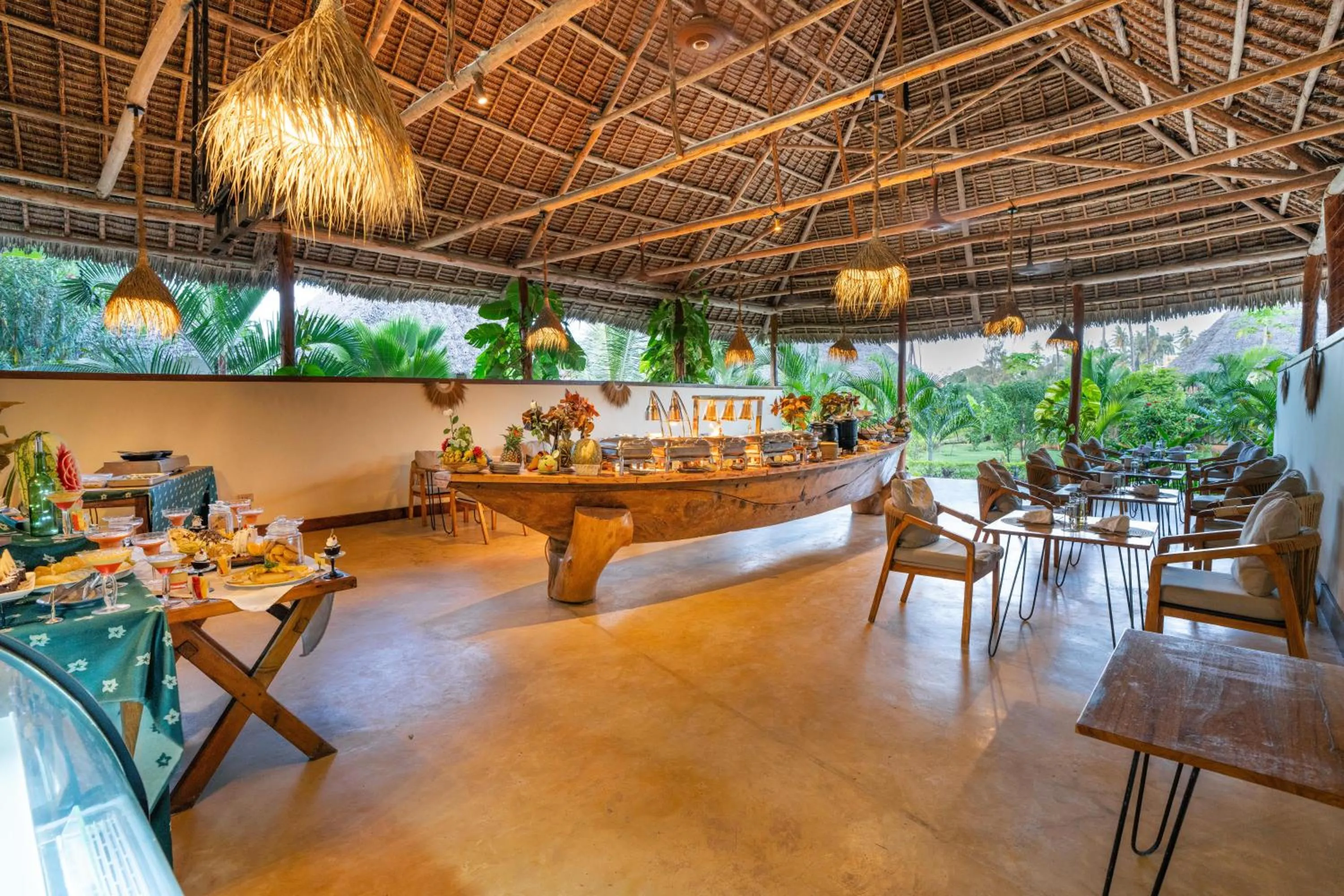 Restaurant/places to eat in Safaya Luxury Villas - Adults only
