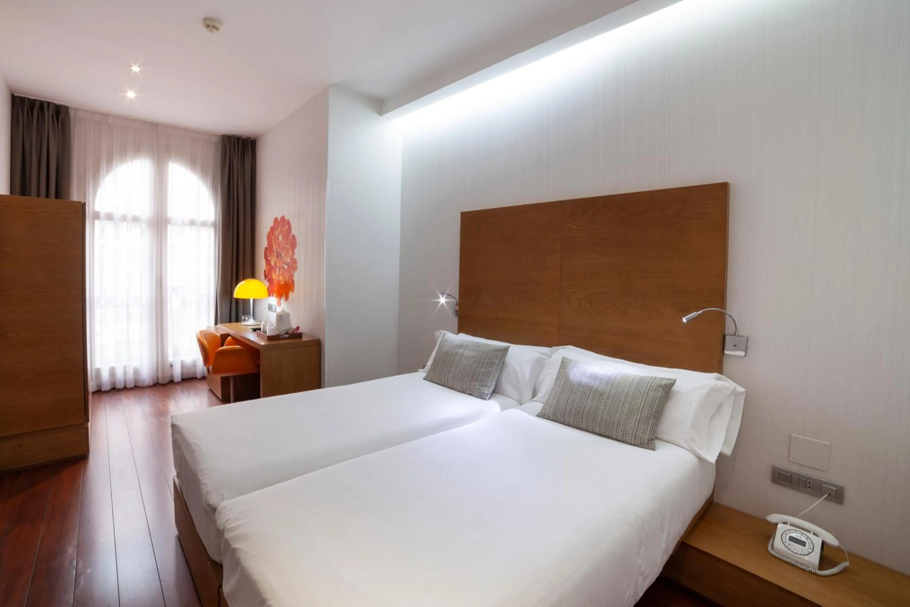 Bed in Petit Palace Plaza Málaga