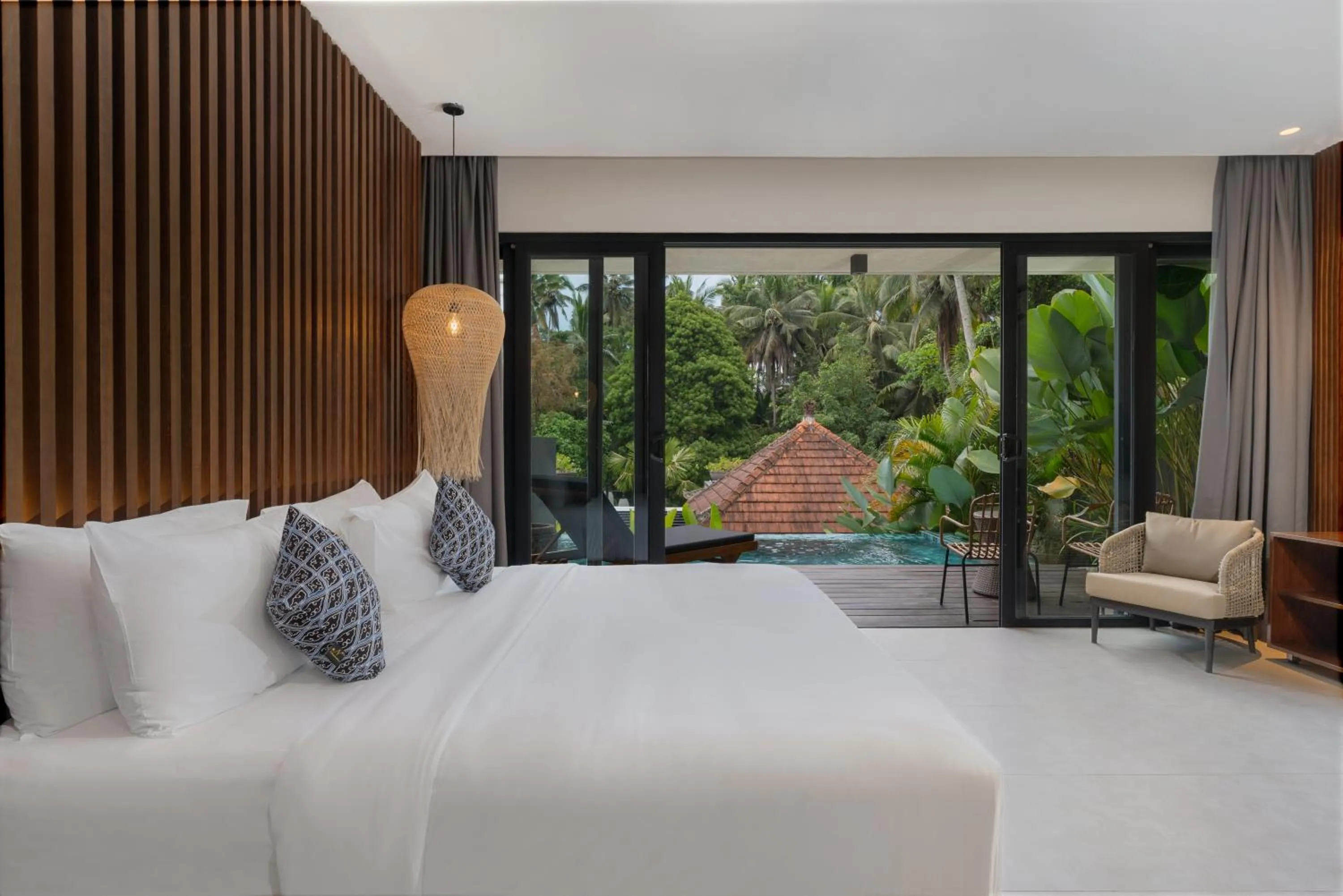 TV and multimedia, Bed in The Ning Resort Ubud