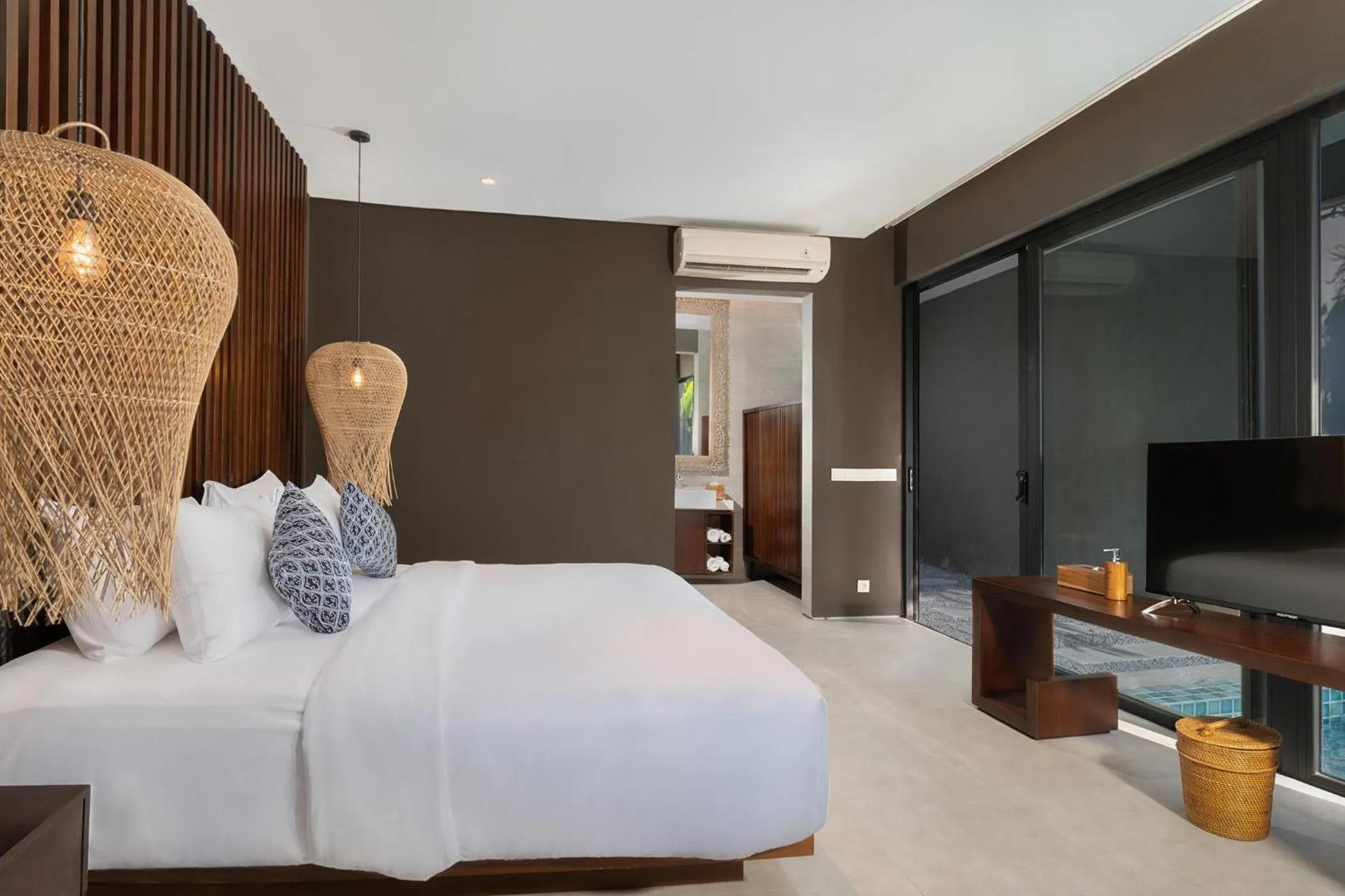 Bed in The Ning Resort Ubud